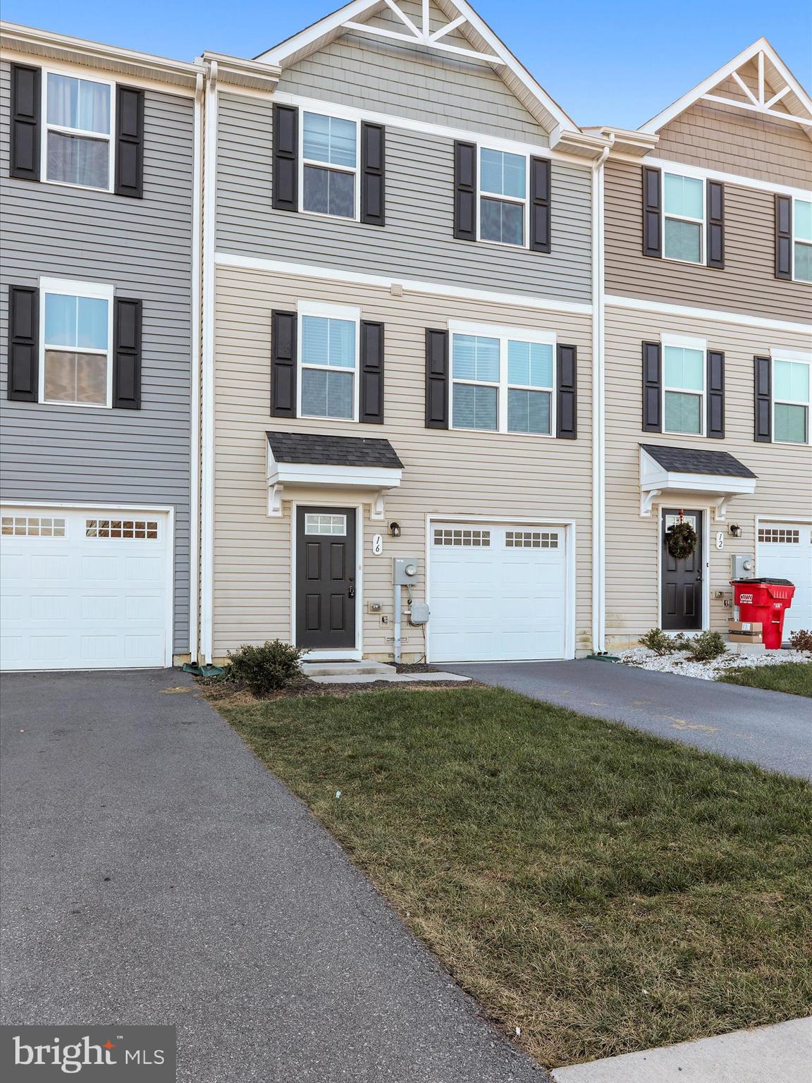 MARTINSBURG - Residential