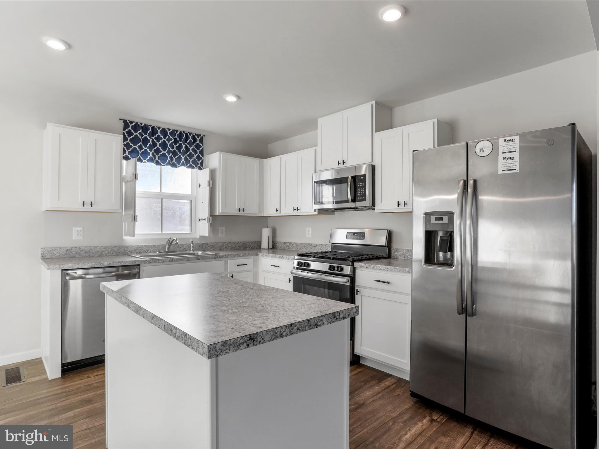 MARTINSBURG - Residential