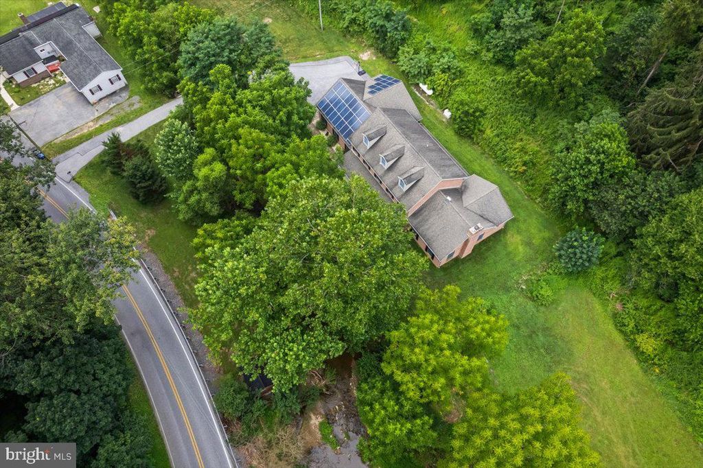 Photo of 786 Arbor Drive, RED LION, PA 17356 (MLS # PAYK2089248)