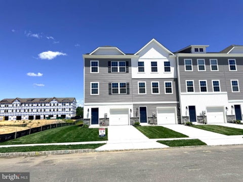 Townhouse For Rent - 144 Gary Way<br/> SICKLERVILLE, NJ 08081