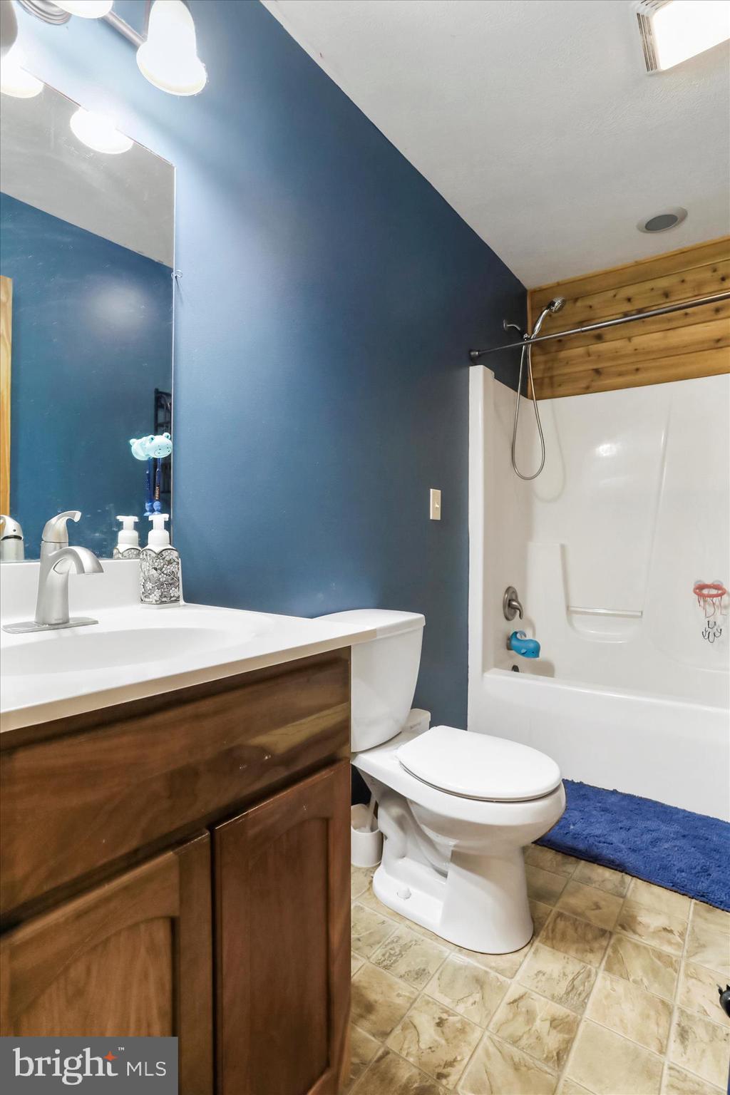 APPLE FIELDS OF HEAVEN - Residential