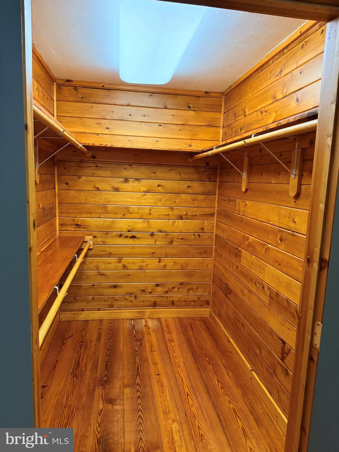 APPLE FIELDS OF HEAVEN - Residential