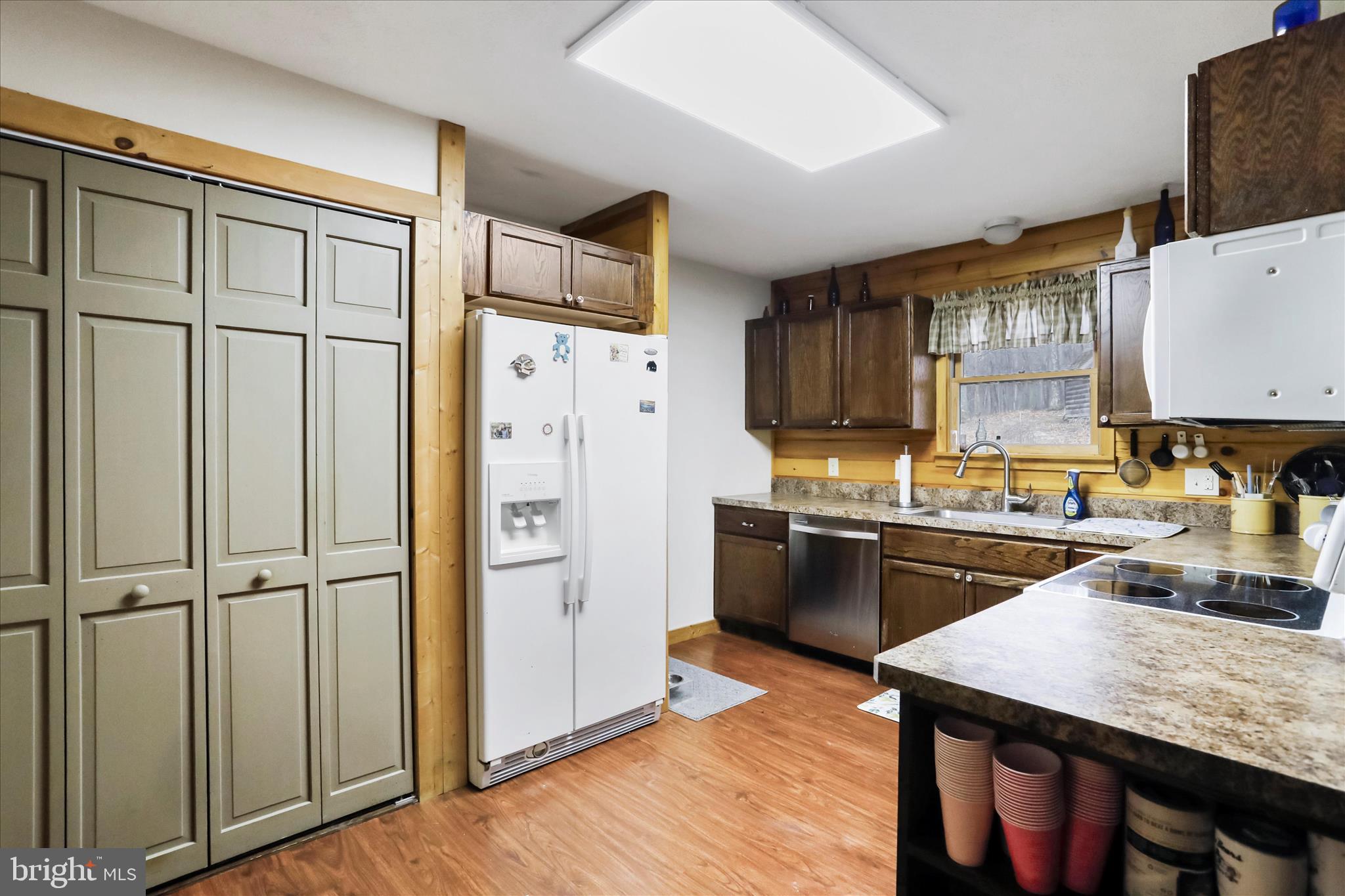 APPLE FIELDS OF HEAVEN - Residential