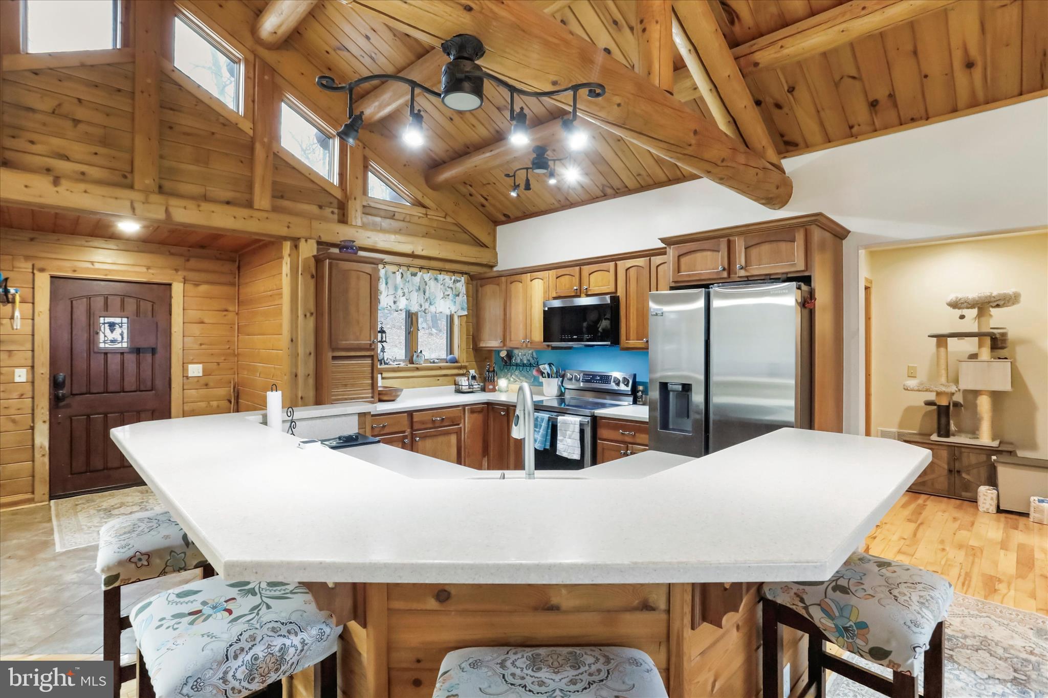 APPLE FIELDS OF HEAVEN - Residential