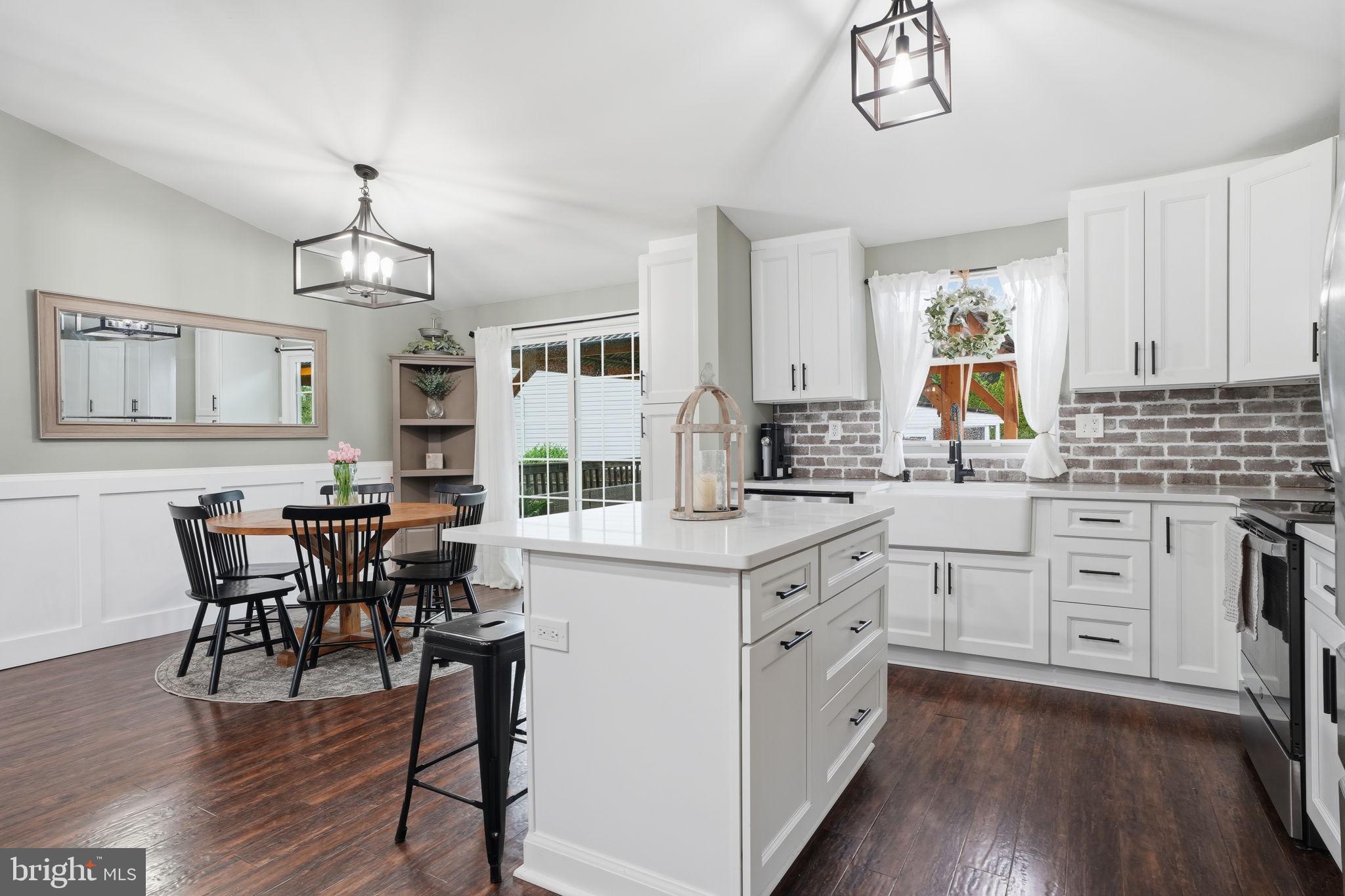 400 CENTENNIAL DRIVE