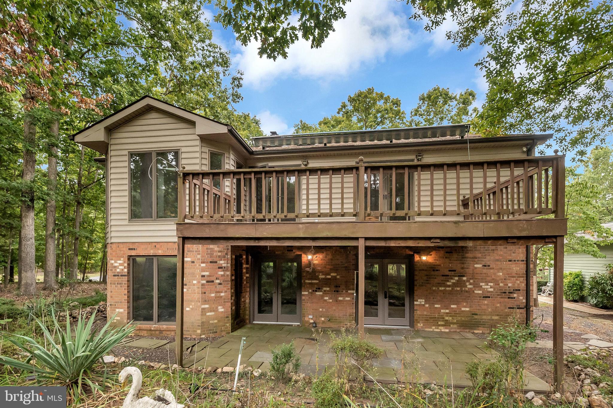 LAKE OF THE WOODS - Residential