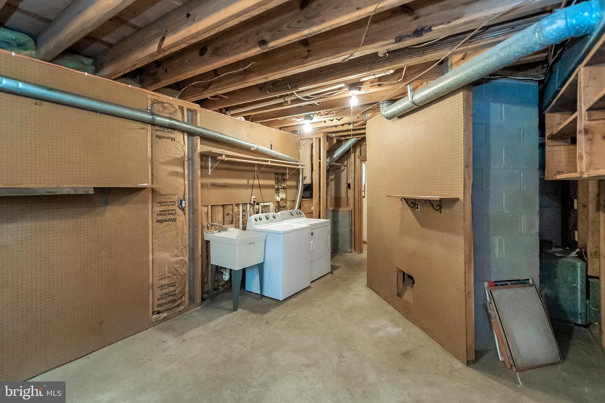 LAKE OF THE WOODS - Residential