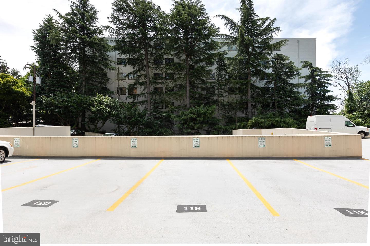 CIRCLE - Residential