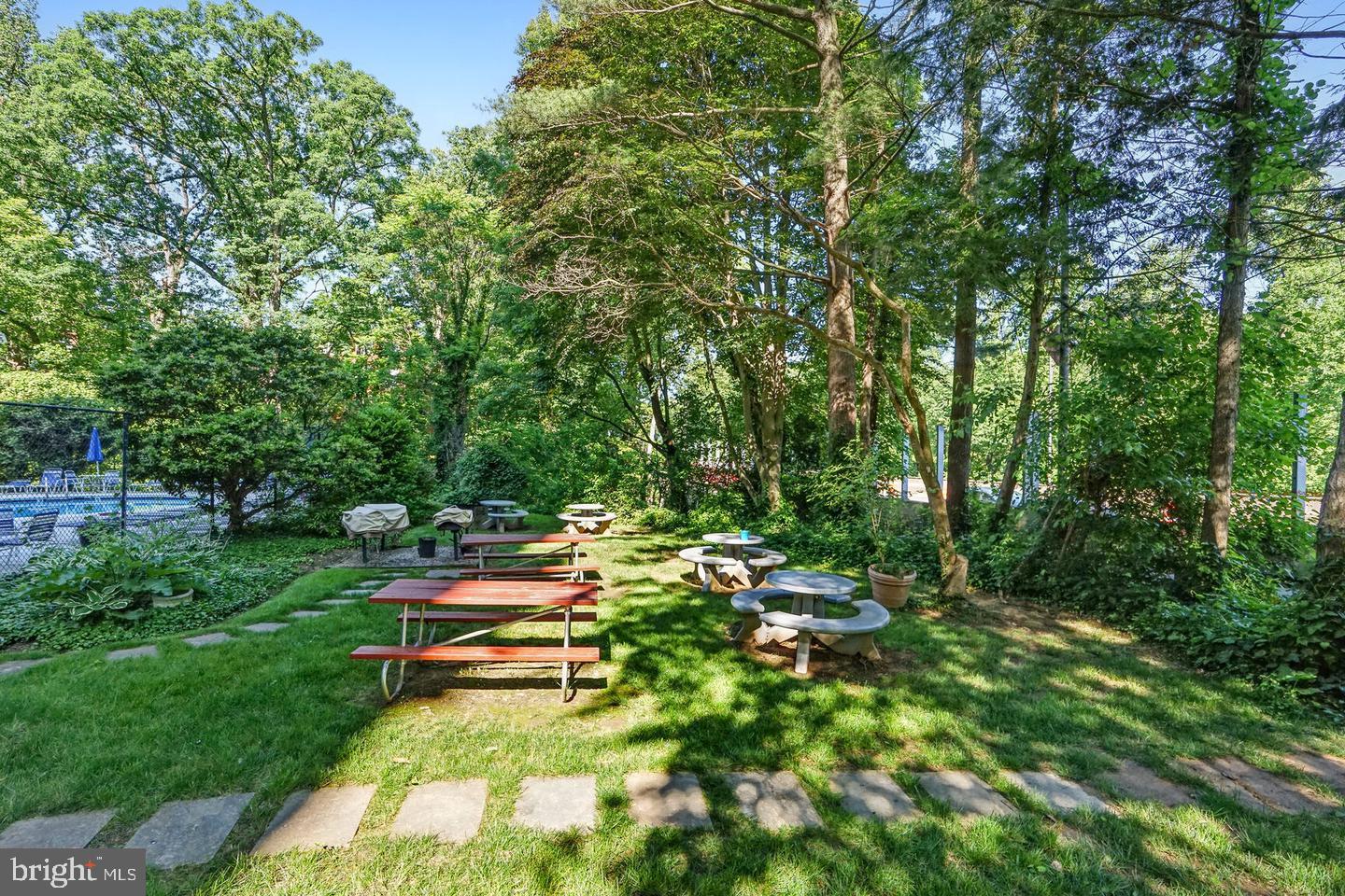 CIRCLE - Residential