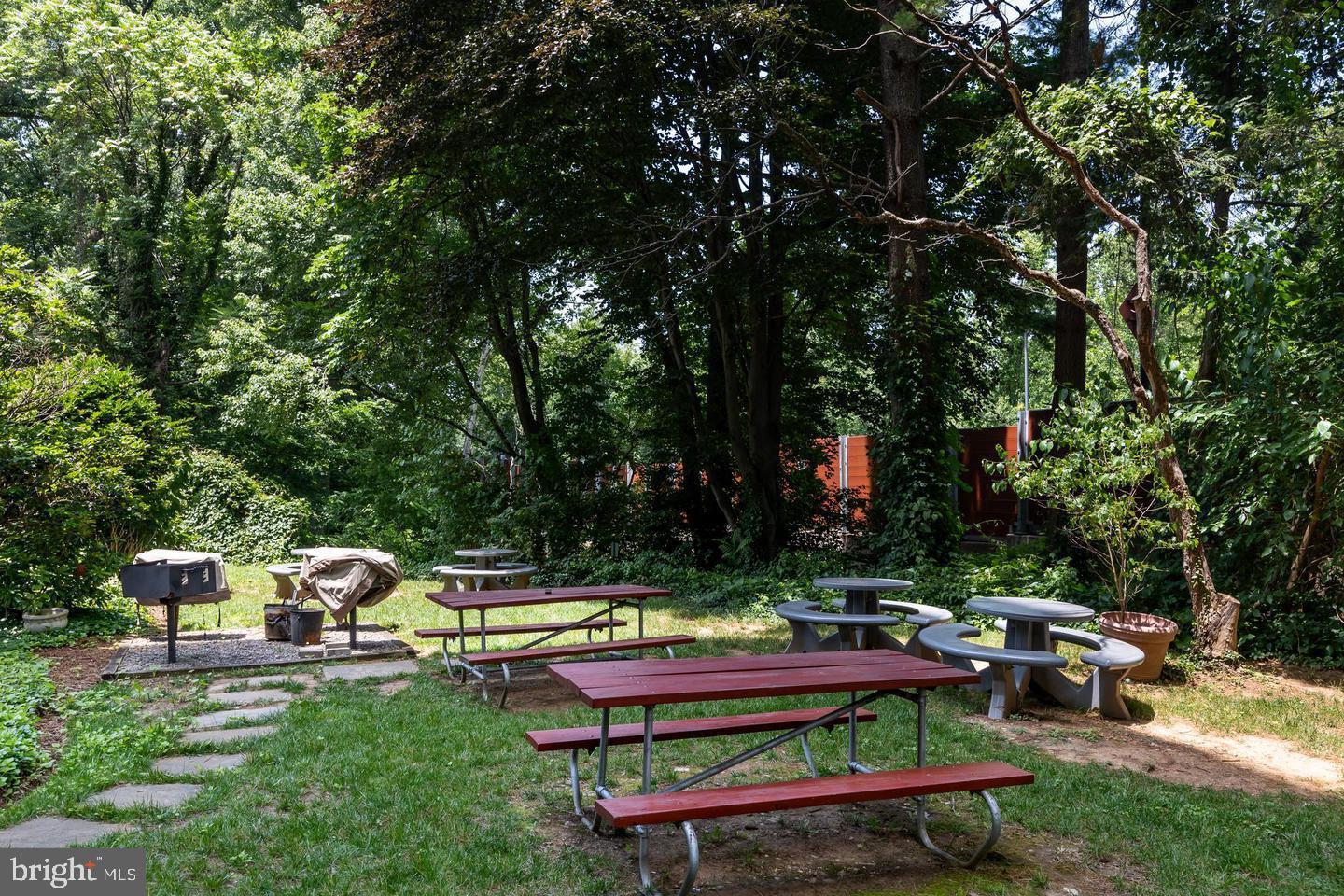 CIRCLE - Residential