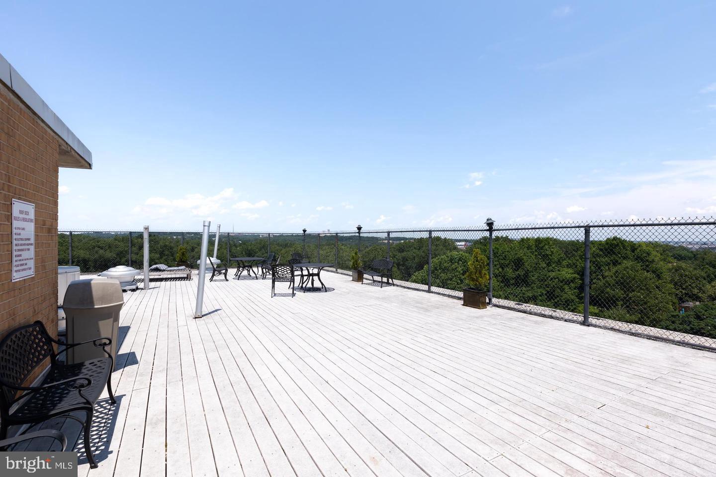 CIRCLE - Residential