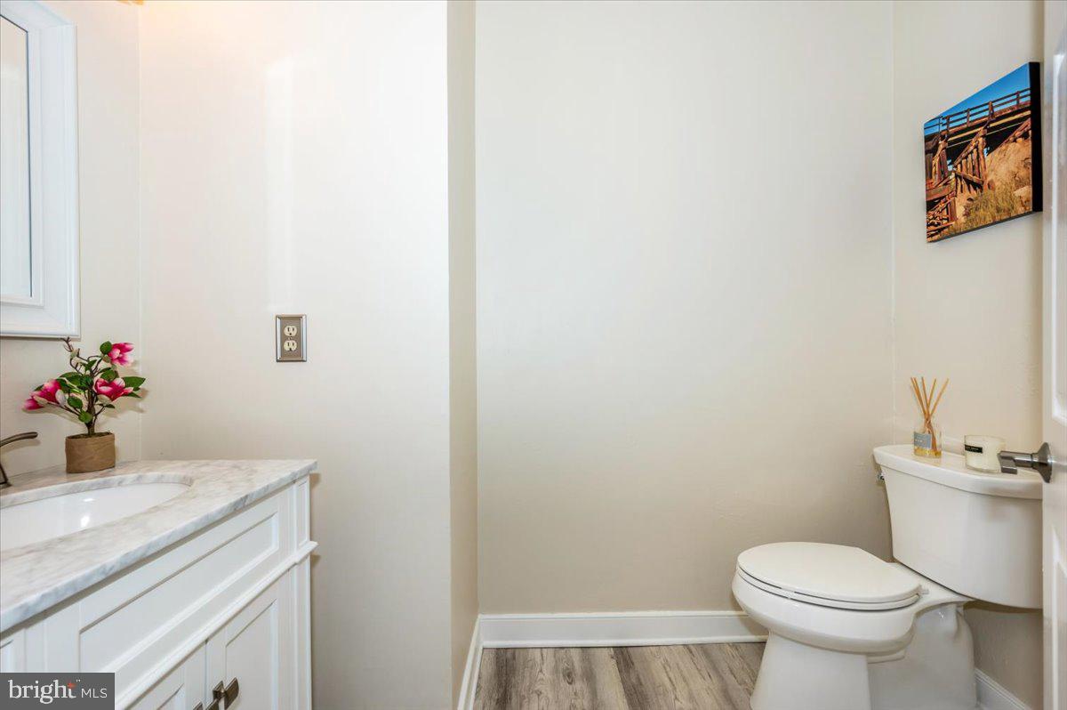 QUINCE ORCHARD KNOLLS - Residential