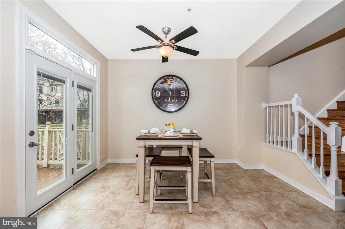 QUINCE ORCHARD KNOLLS - Residential