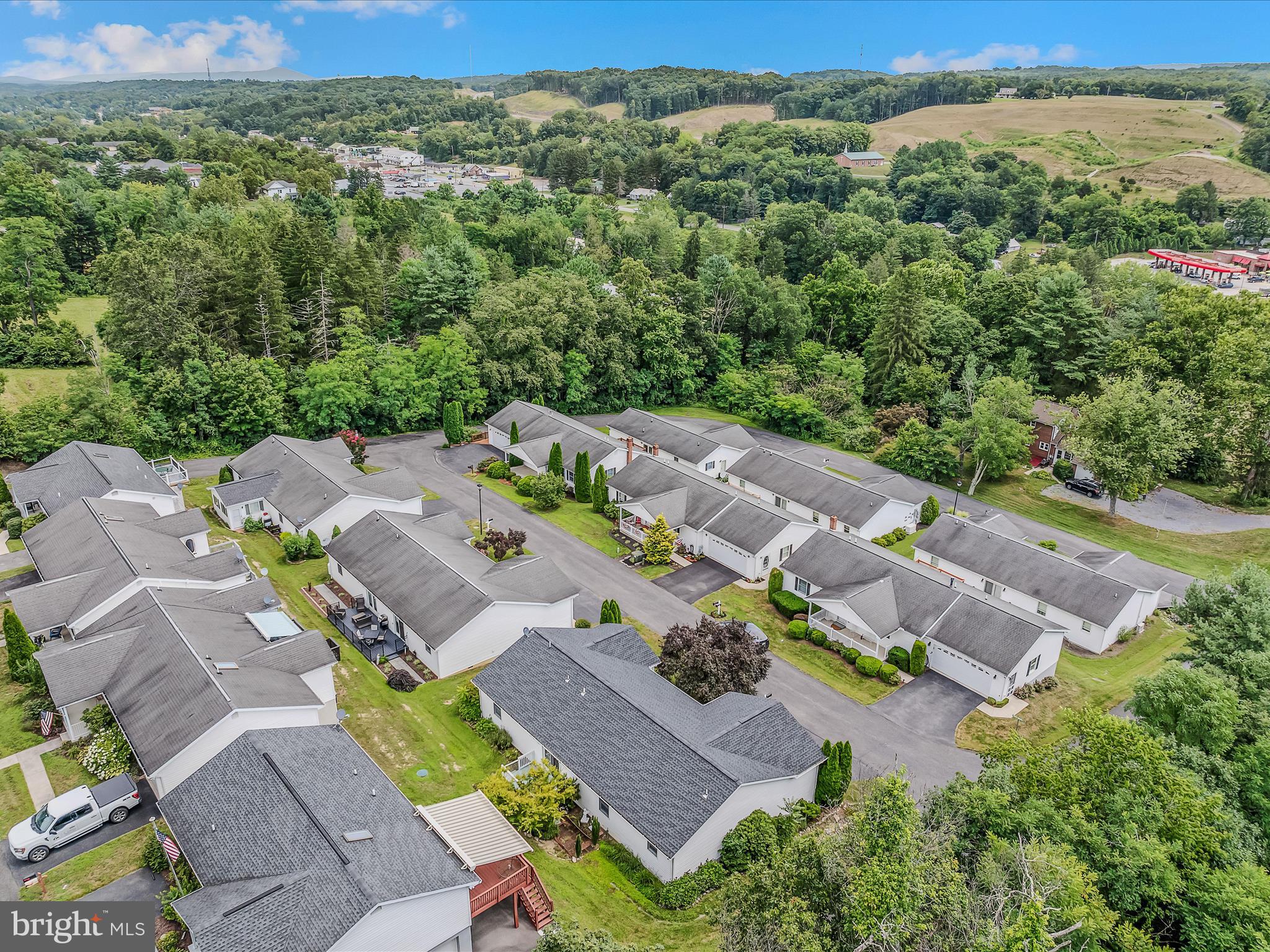 MORGAN TERRACE - Residential