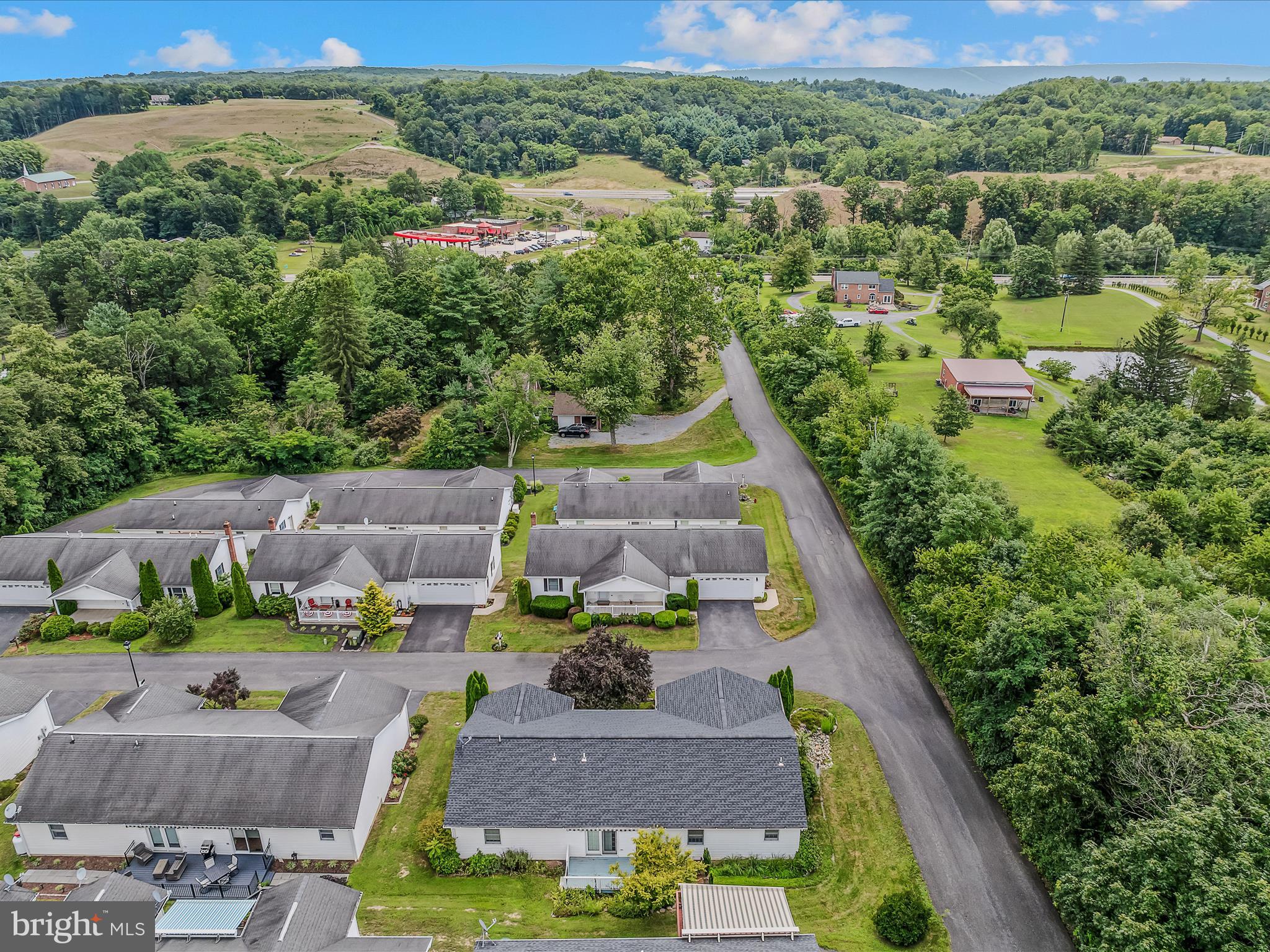 MORGAN TERRACE - Residential