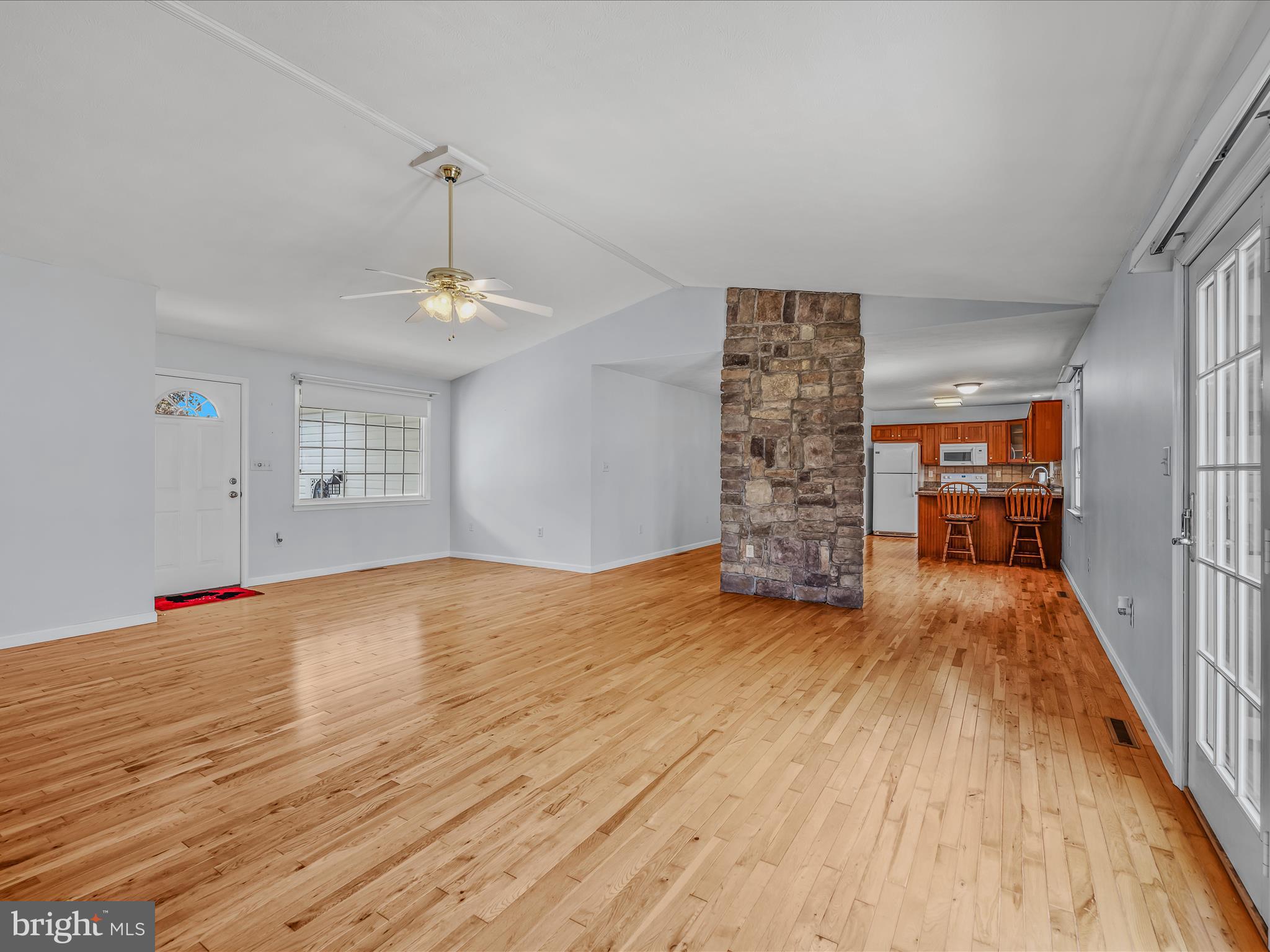 MORGAN TERRACE - Residential