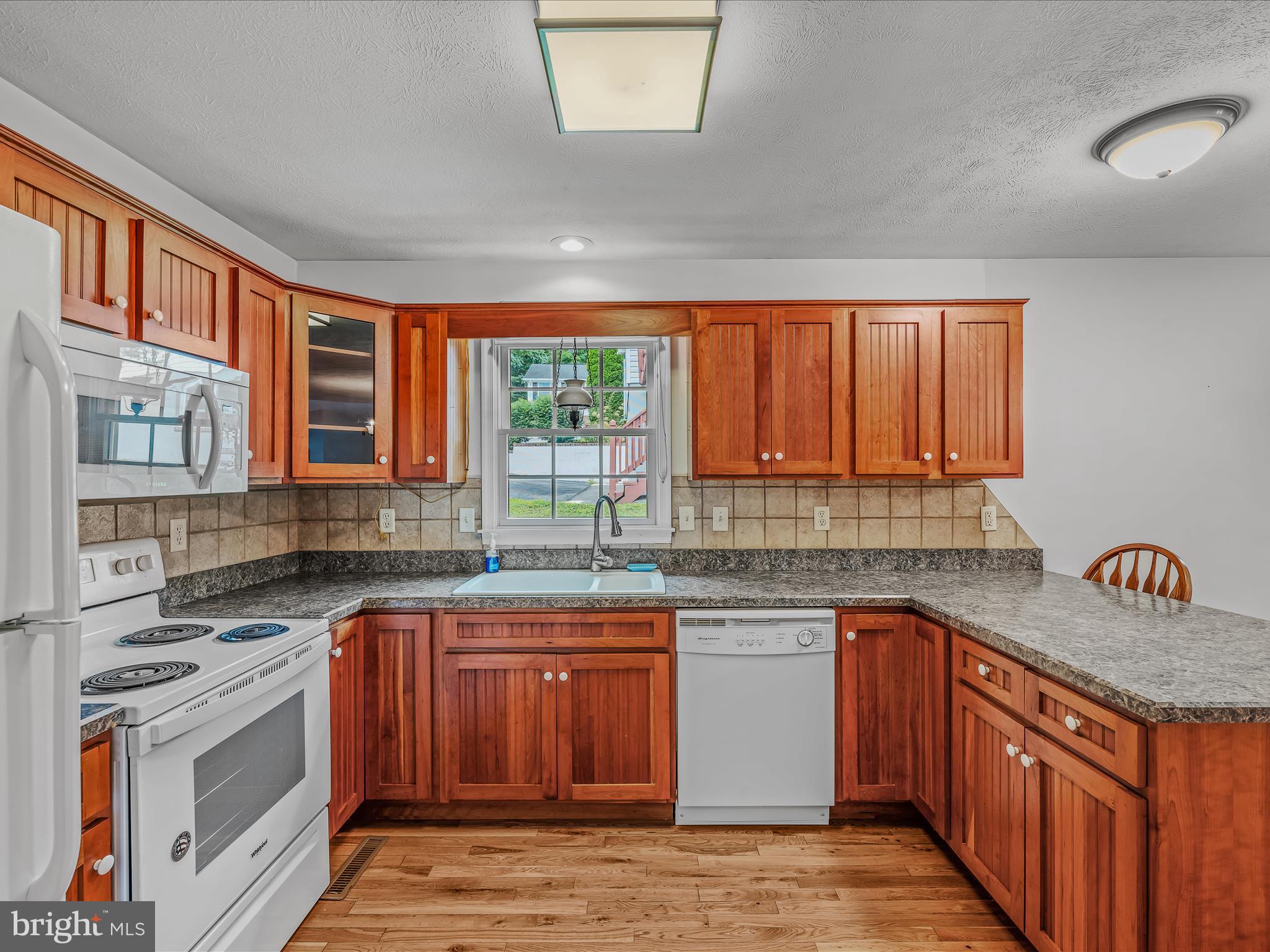 MORGAN TERRACE - Residential