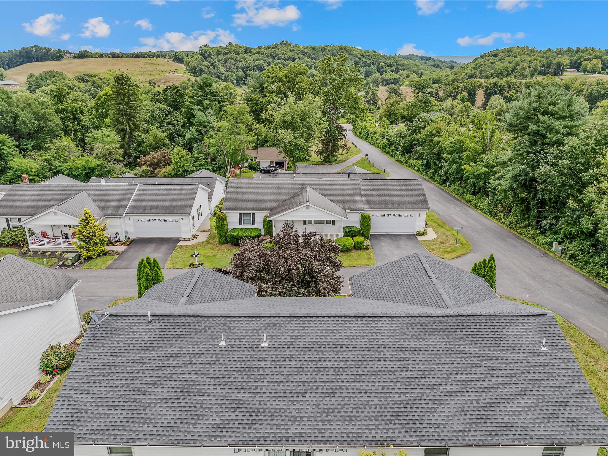 MORGAN TERRACE - Residential