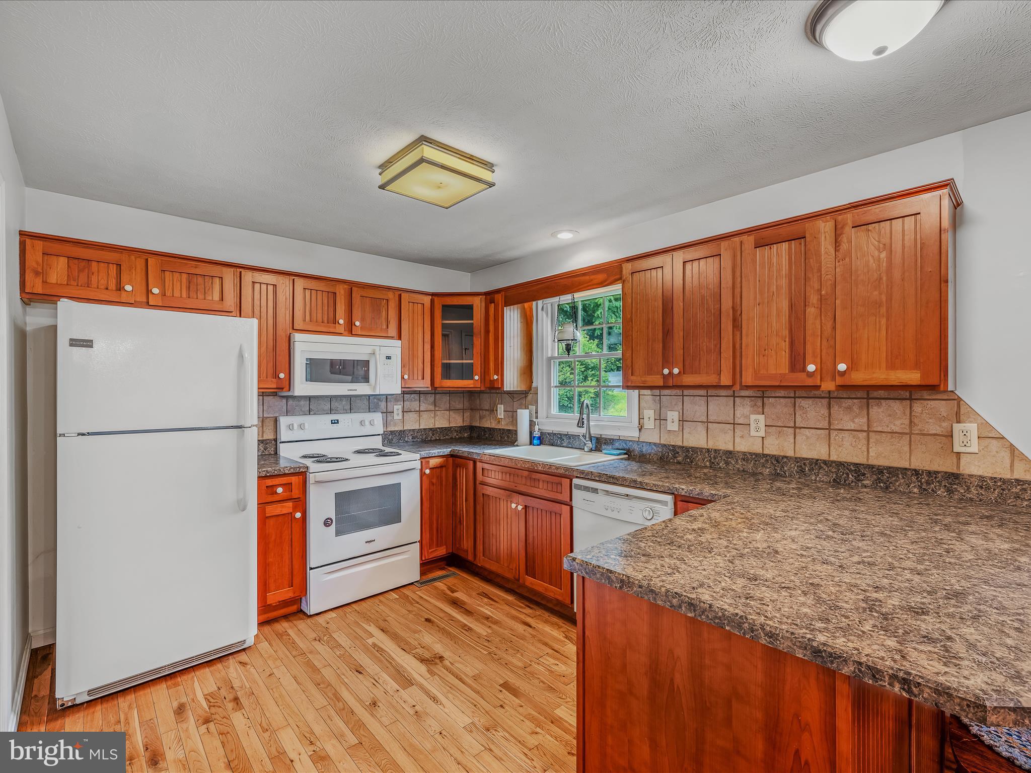 MORGAN TERRACE - Residential