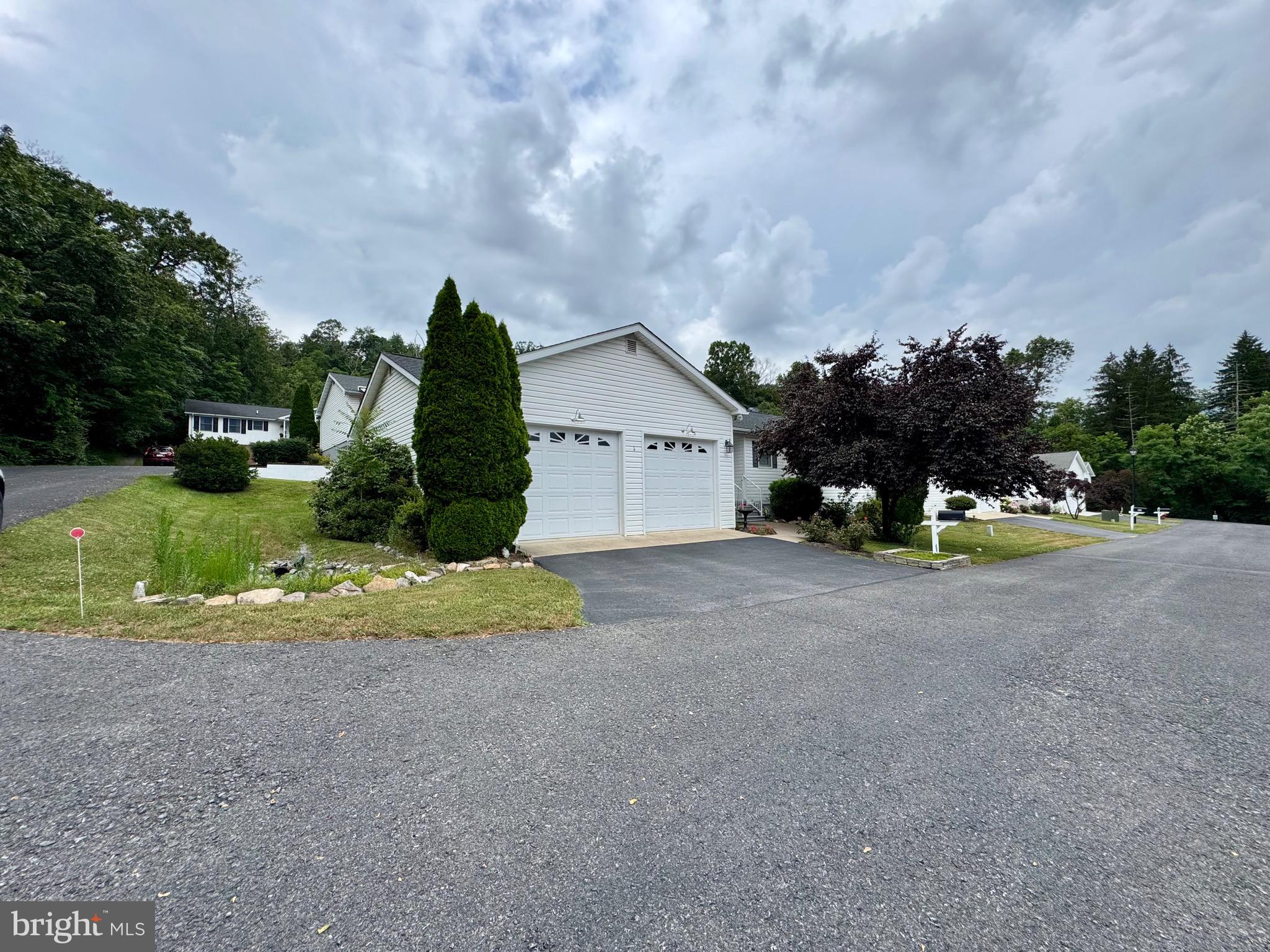 7 UNITED MORGAN DRIVE