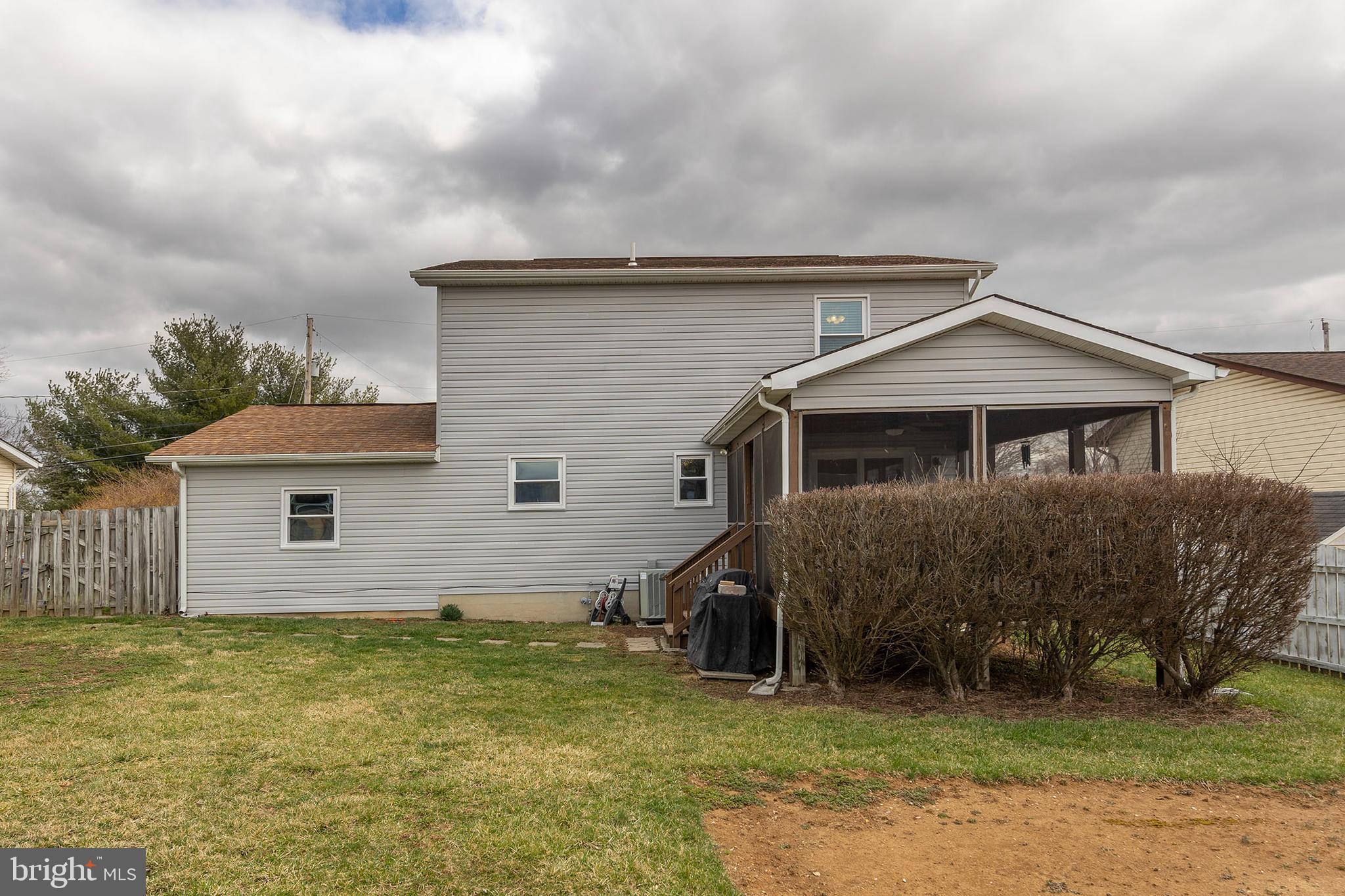 SHENANDOAH HILLS - Residential