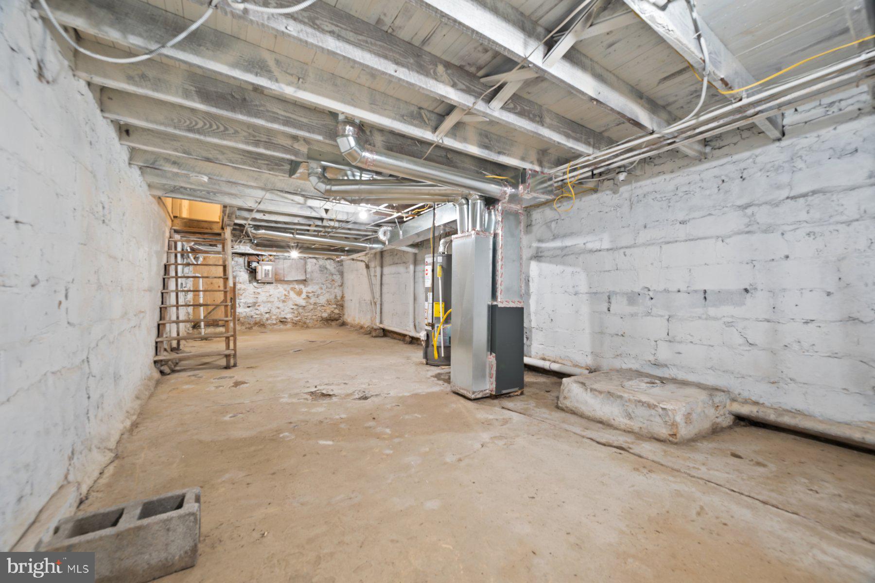 SHIPLEY HILL - Residential