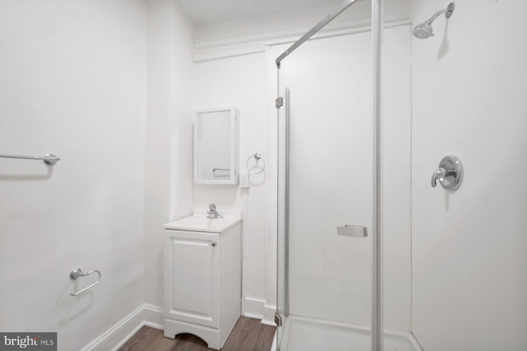 SHIPLEY HILL - Residential