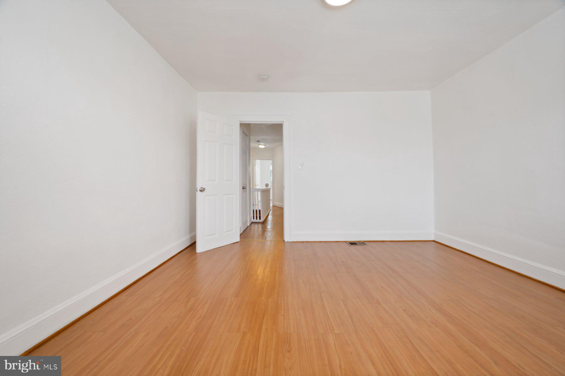 SHIPLEY HILL - Residential