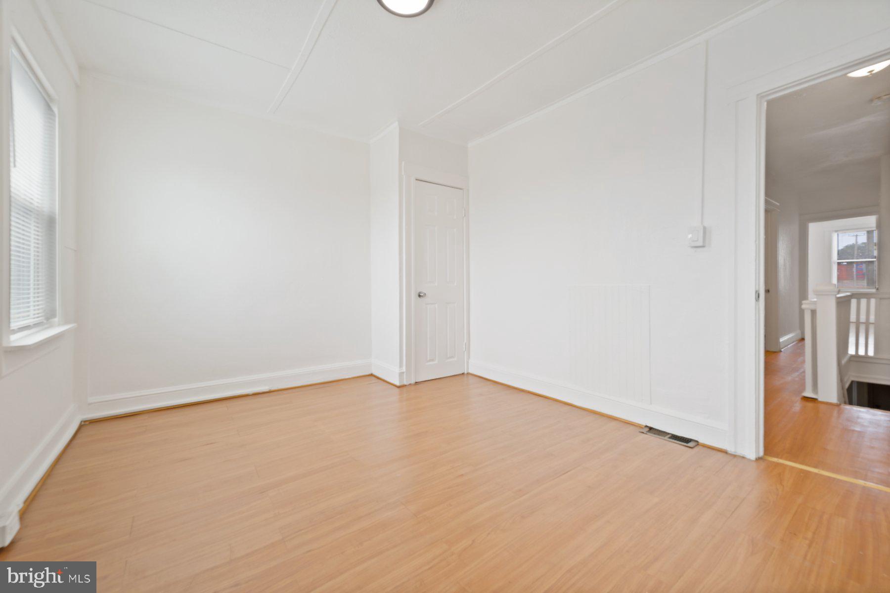 SHIPLEY HILL - Residential