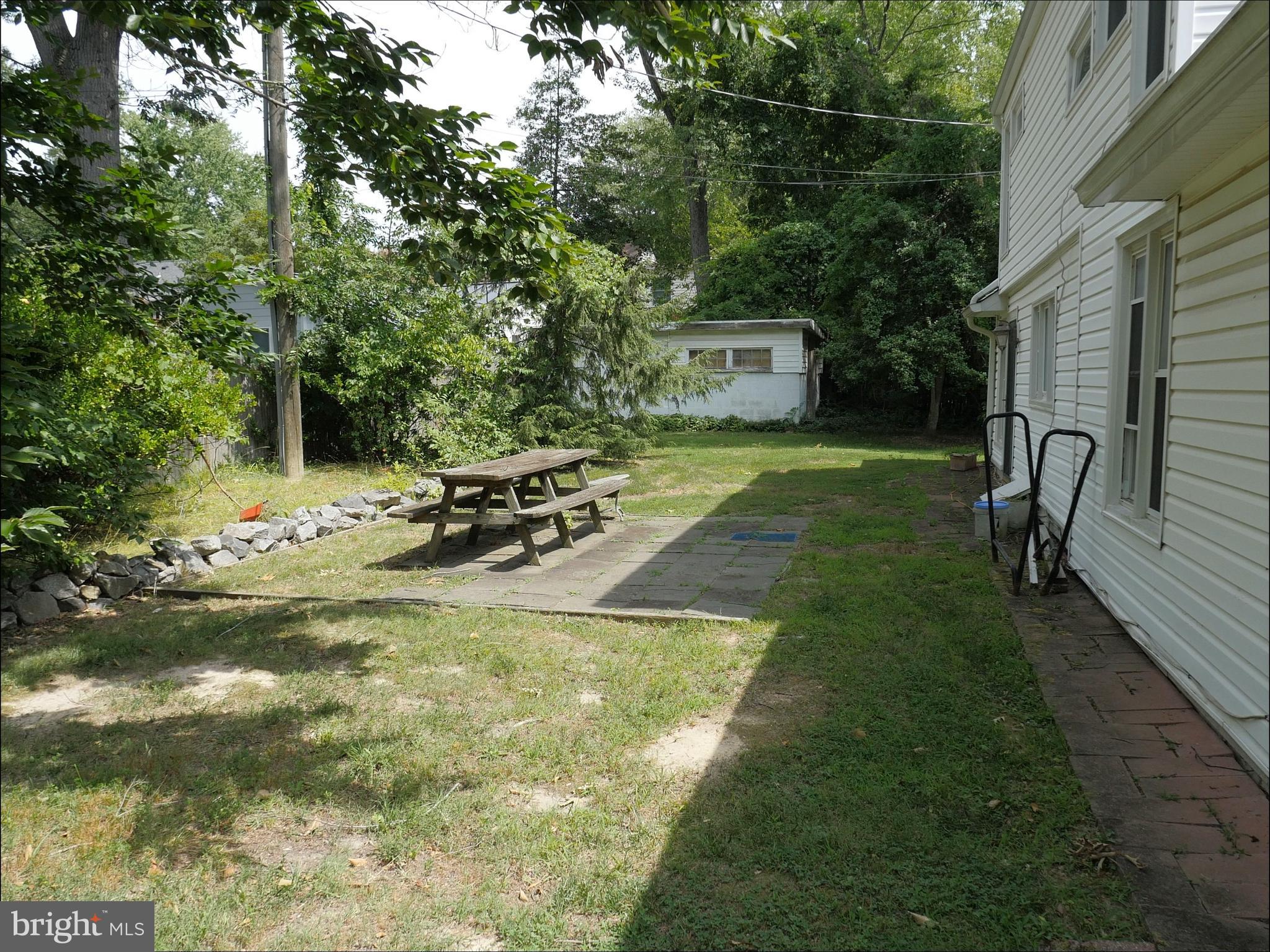 8971 FORT HUNT ROAD