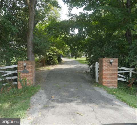 Photo for 8971 FORT HUNT ROAD