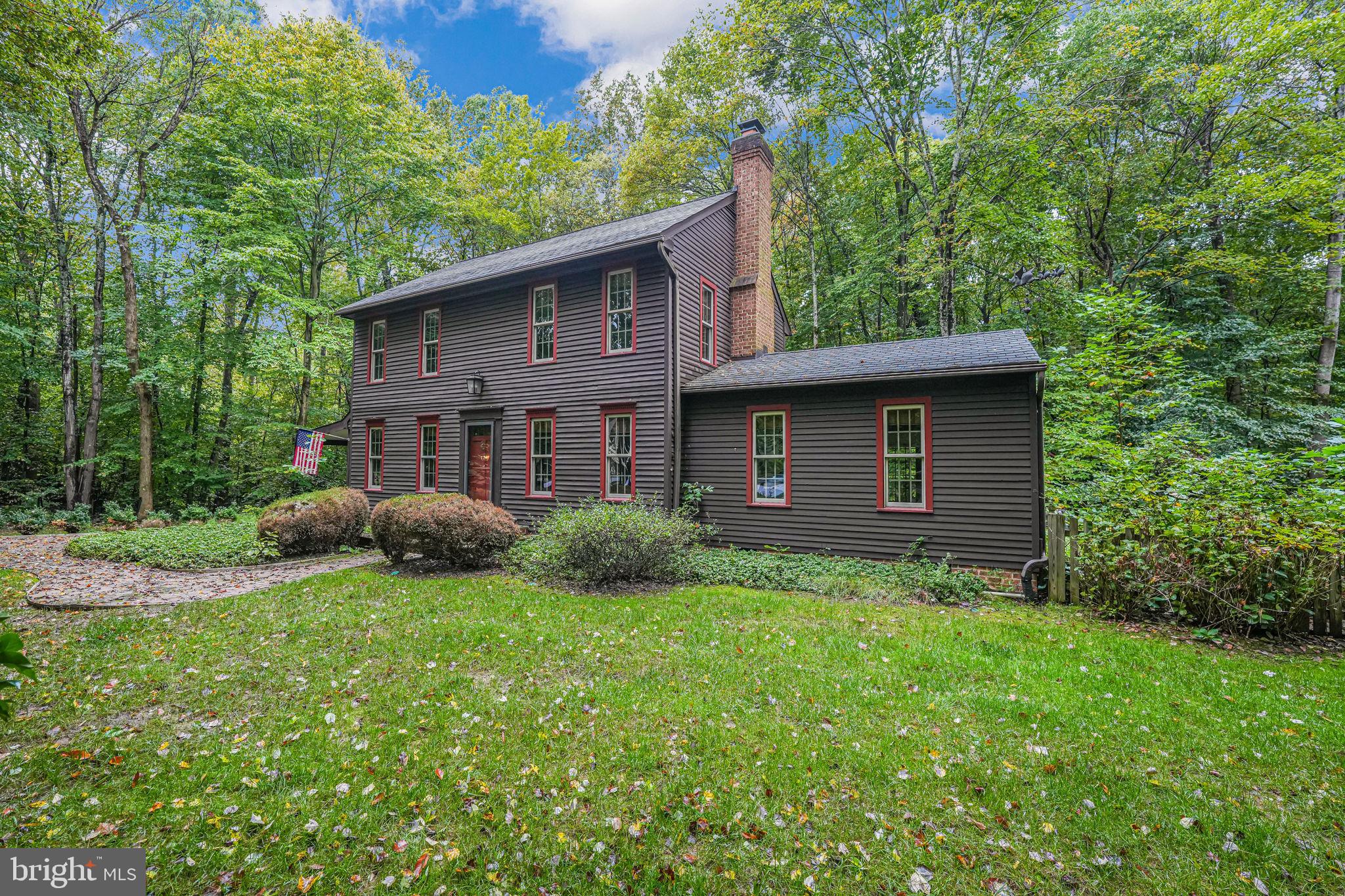 HERITAGE WOODS - Residential