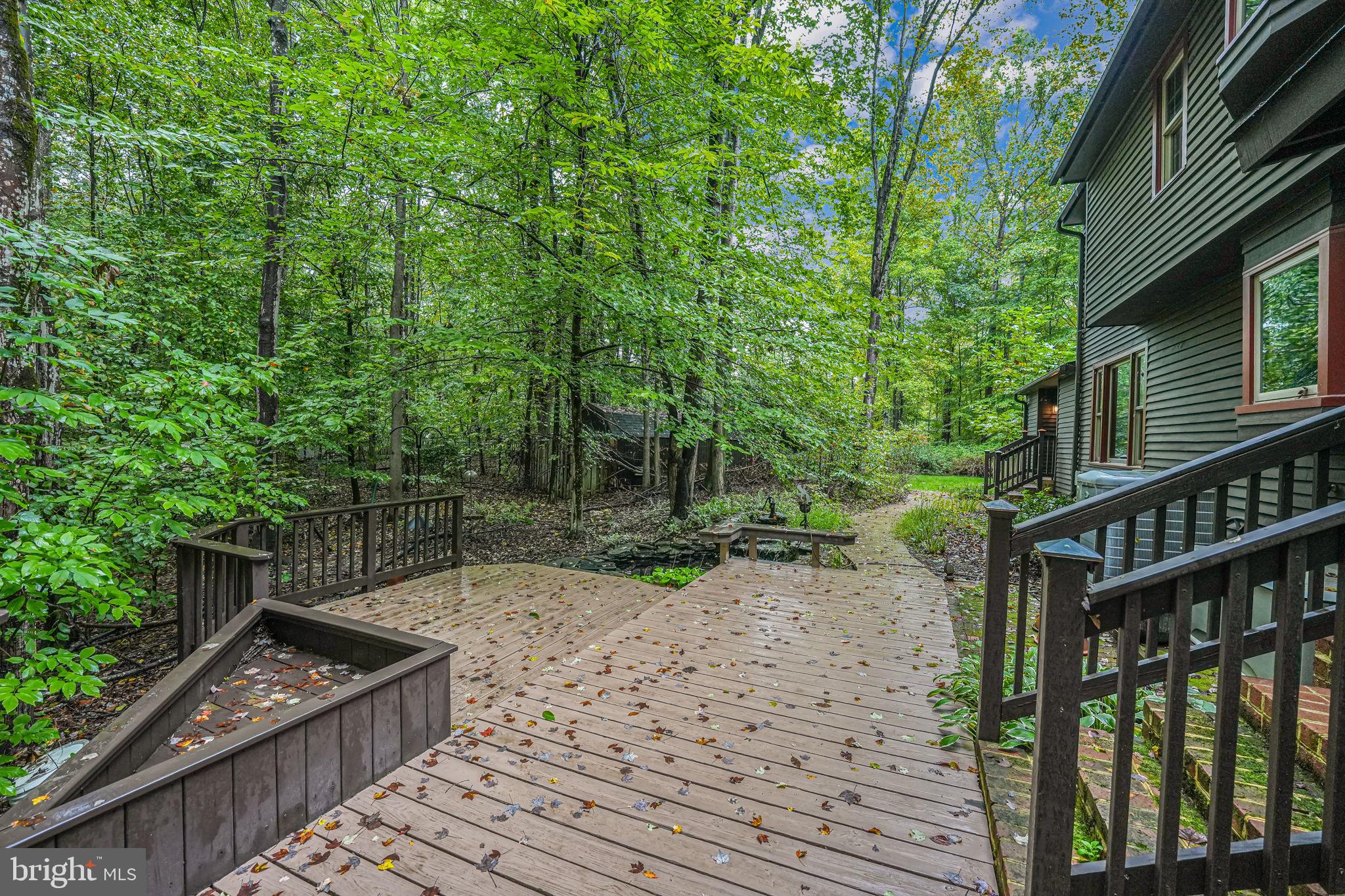 HERITAGE WOODS - Residential