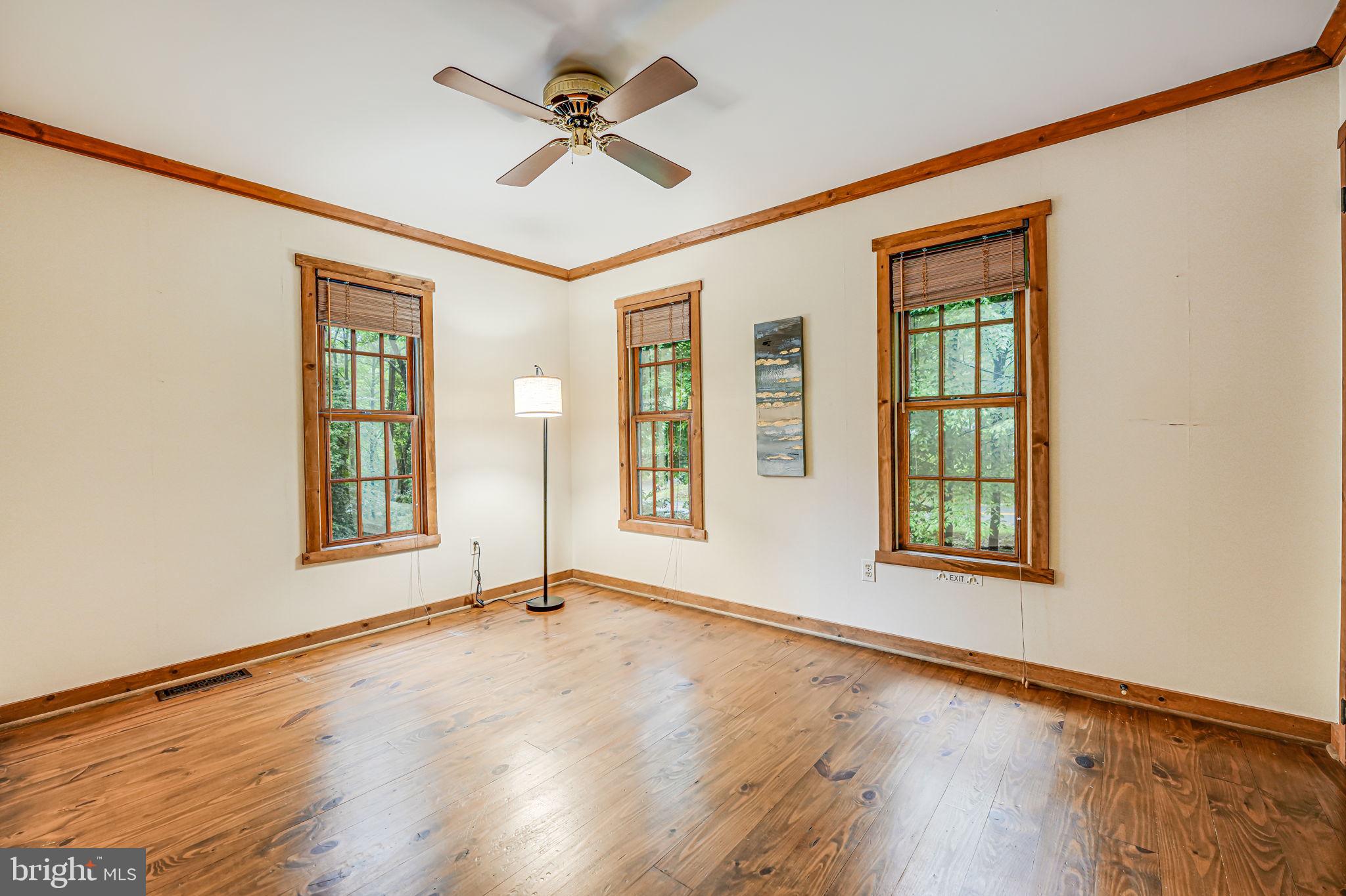 HERITAGE WOODS - Residential