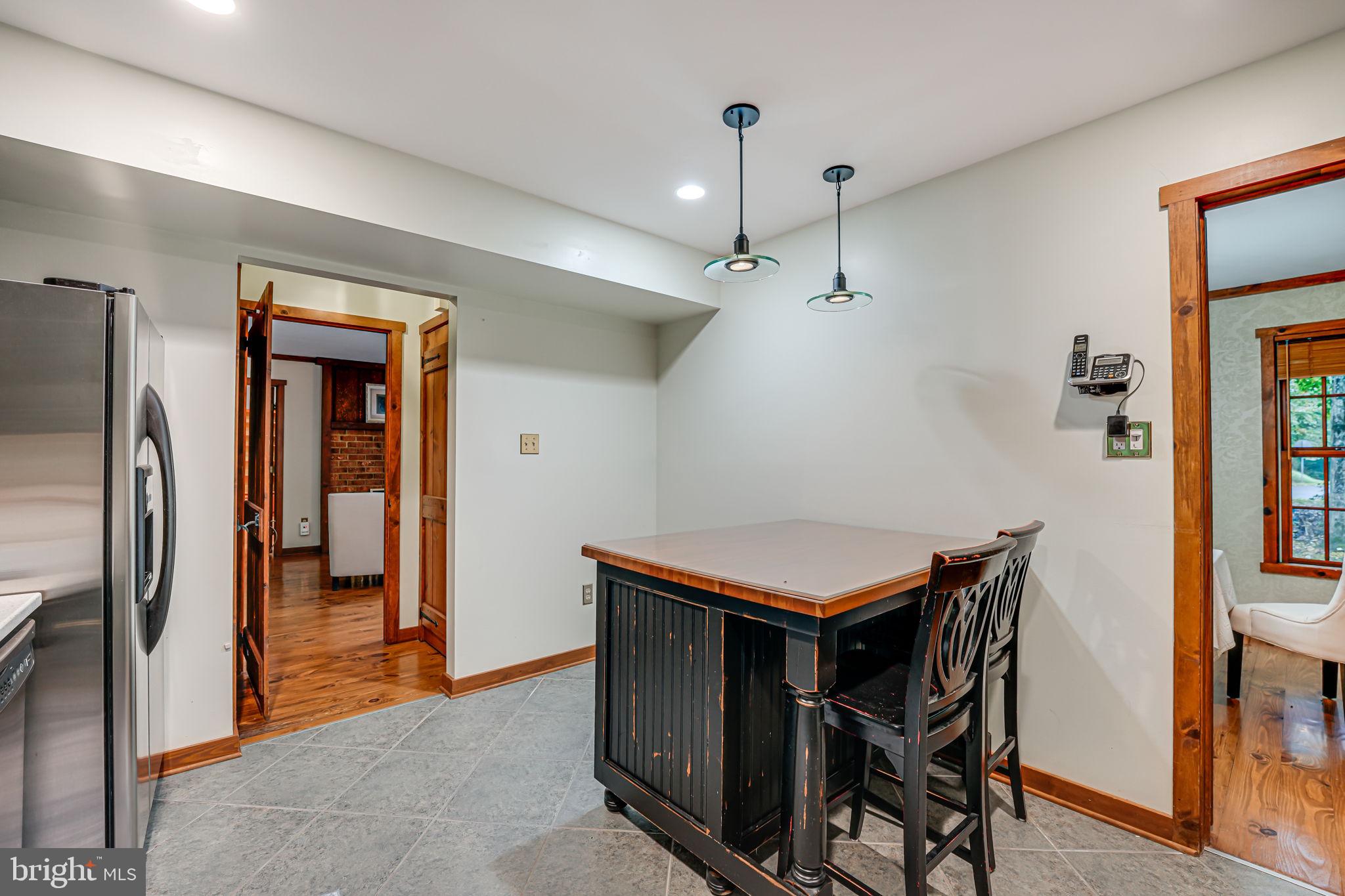 HERITAGE WOODS - Residential