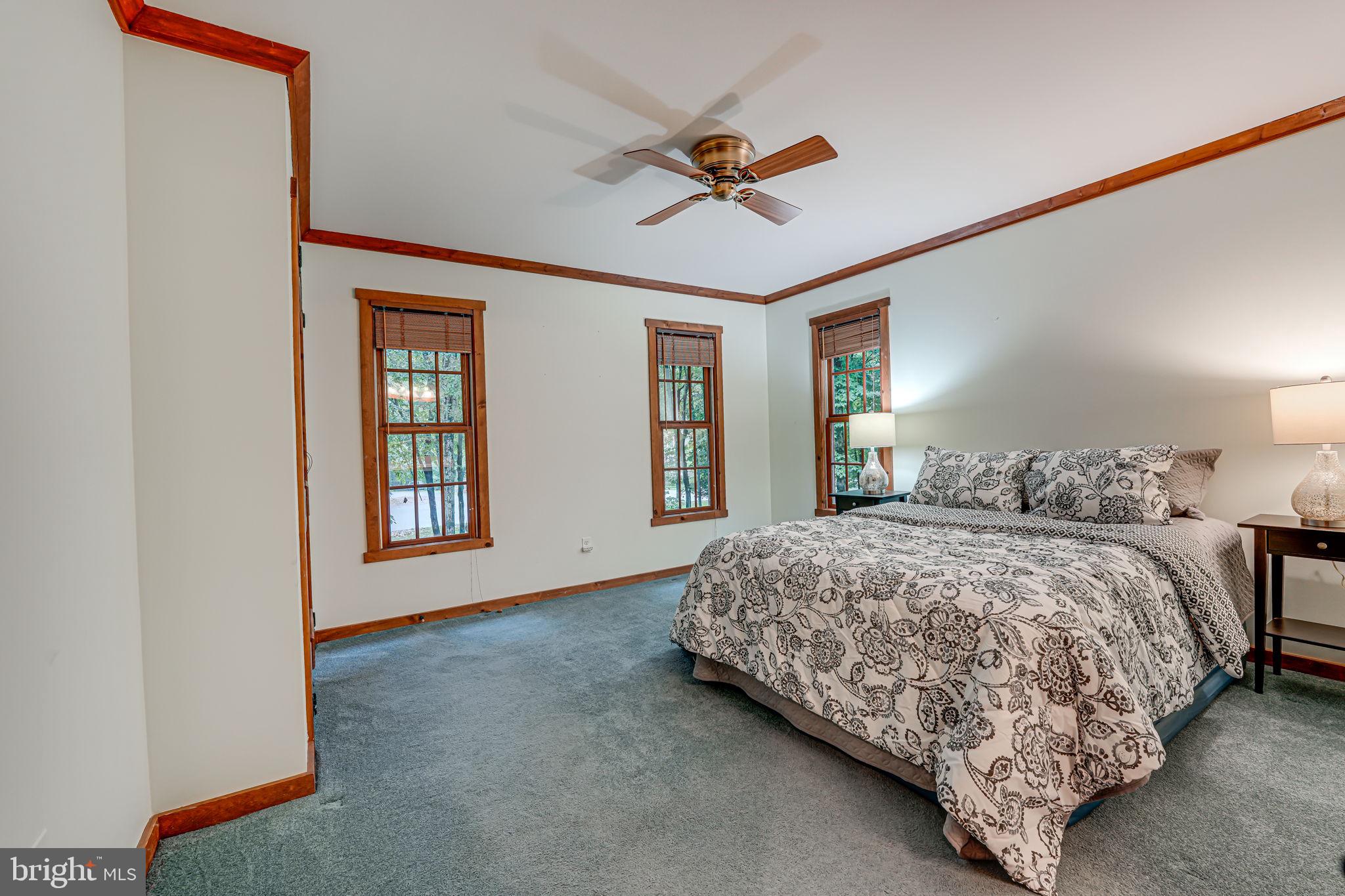 HERITAGE WOODS - Residential