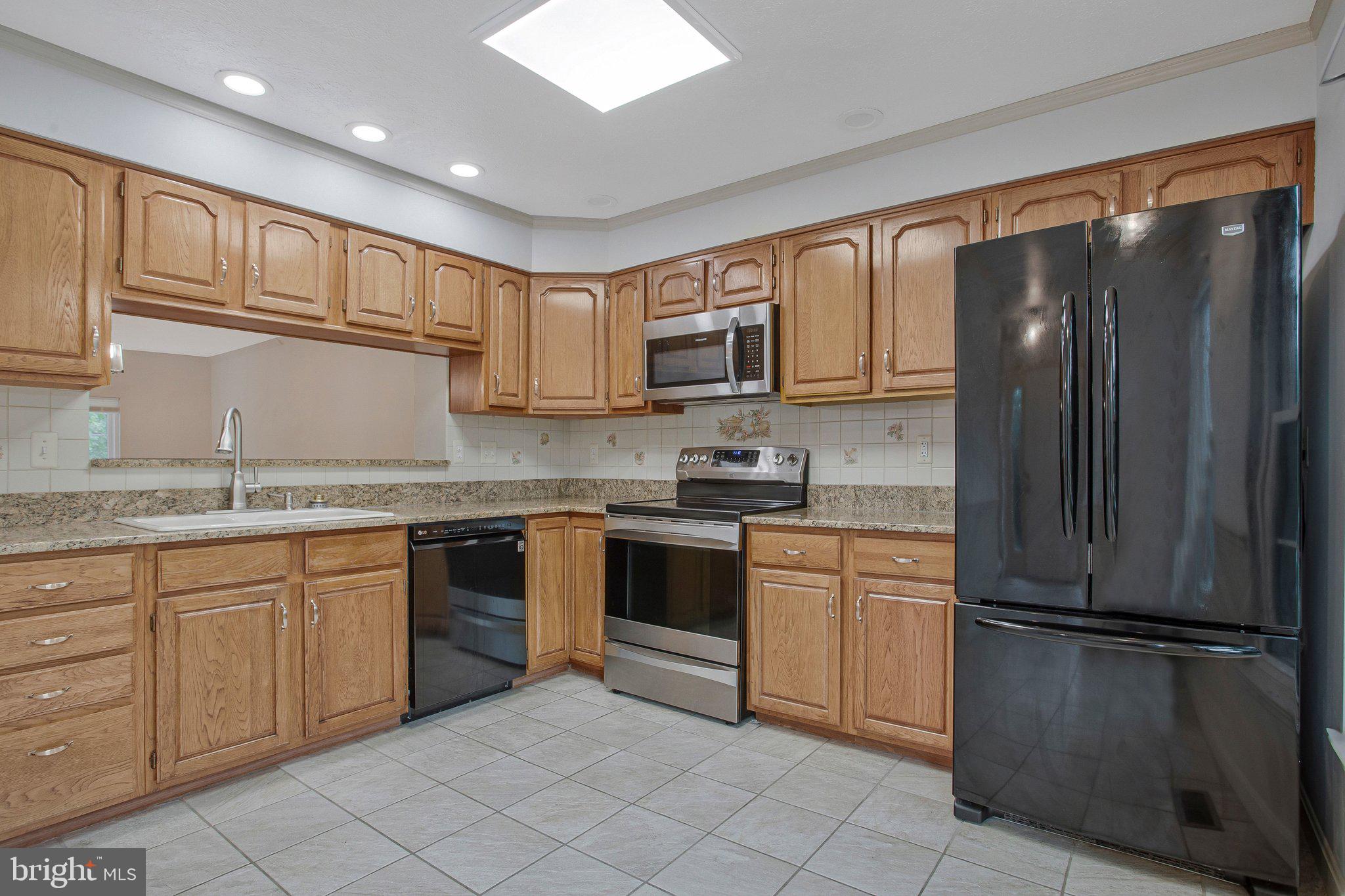 1210 SEMINOLE DRIVE