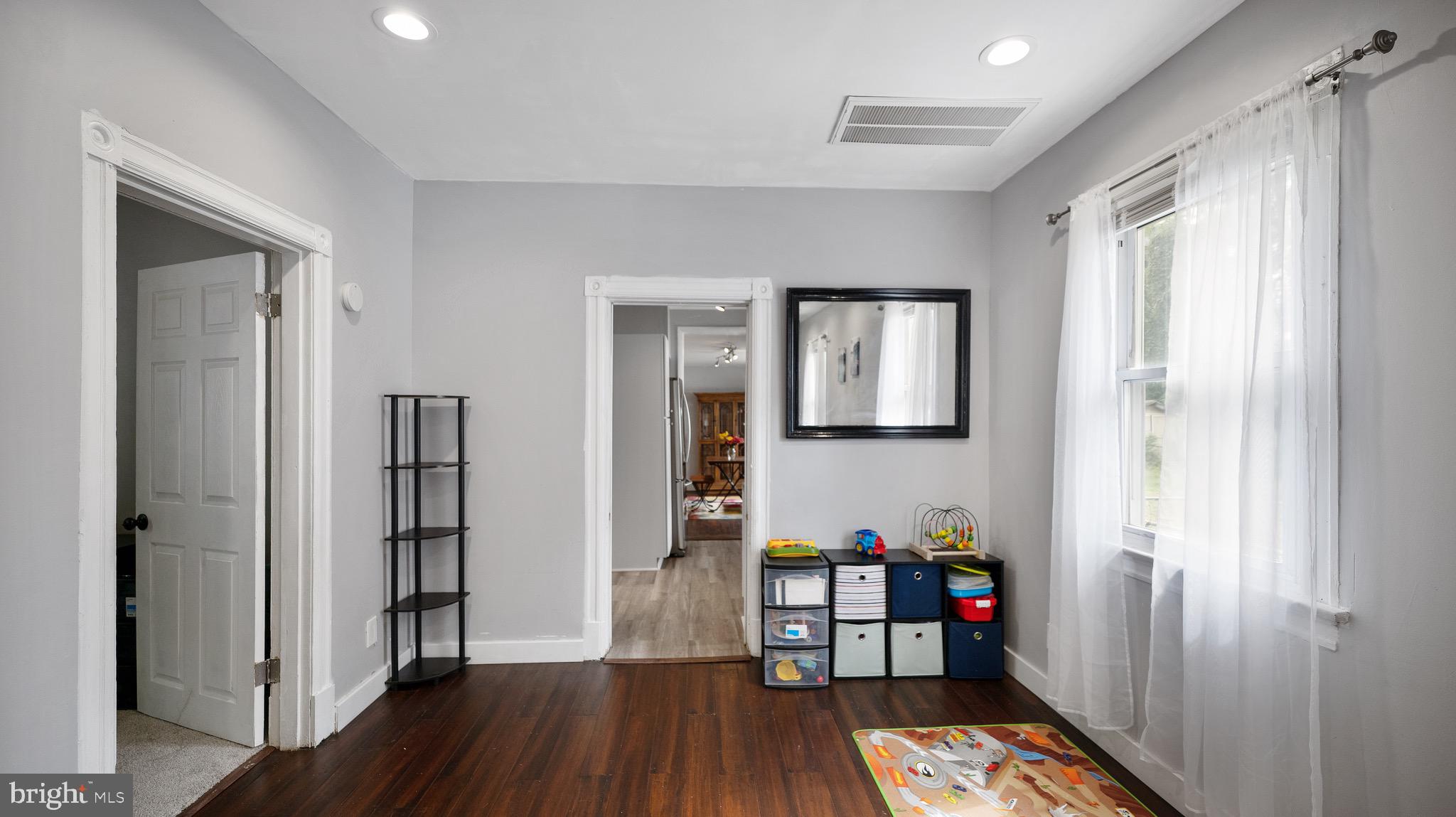 HOLLADAY CO ADDN - Residential