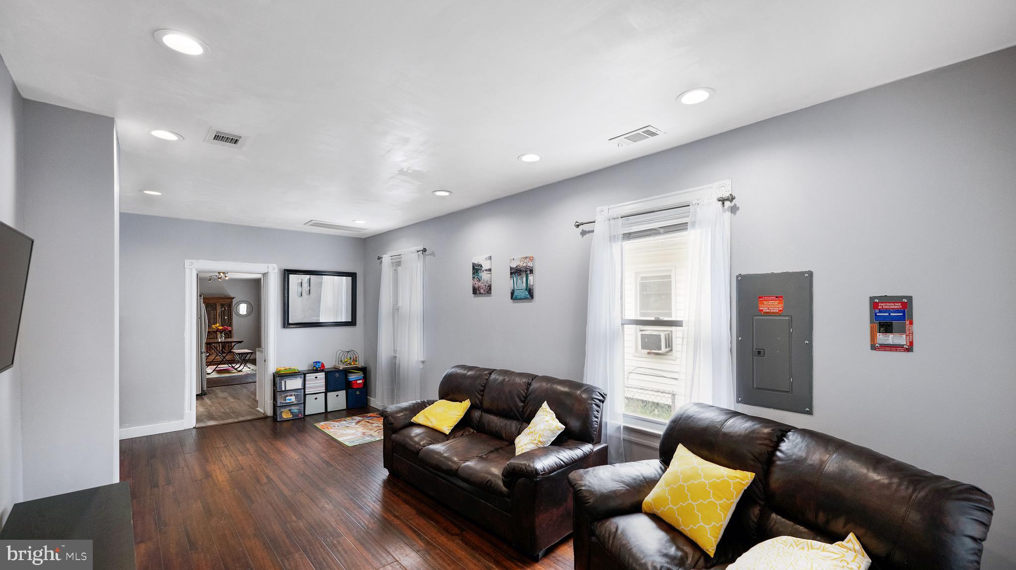 HOLLADAY CO ADDN - Residential