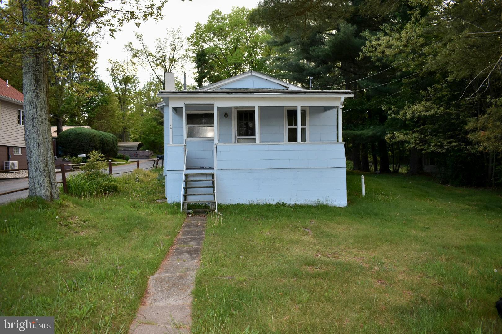 416 N HUNTER HIGHWAY
