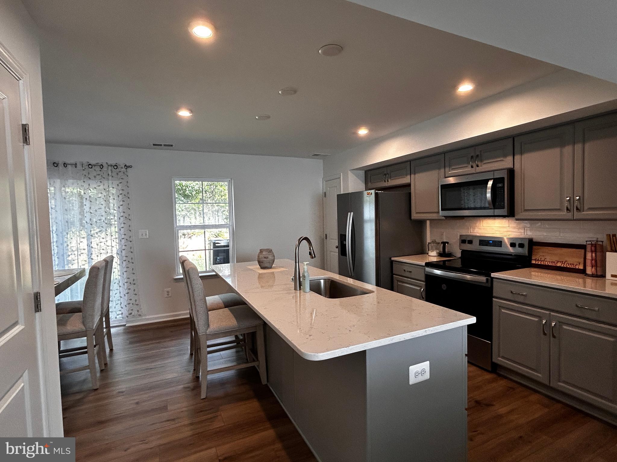 WHISPERING PINES - Residential Lease