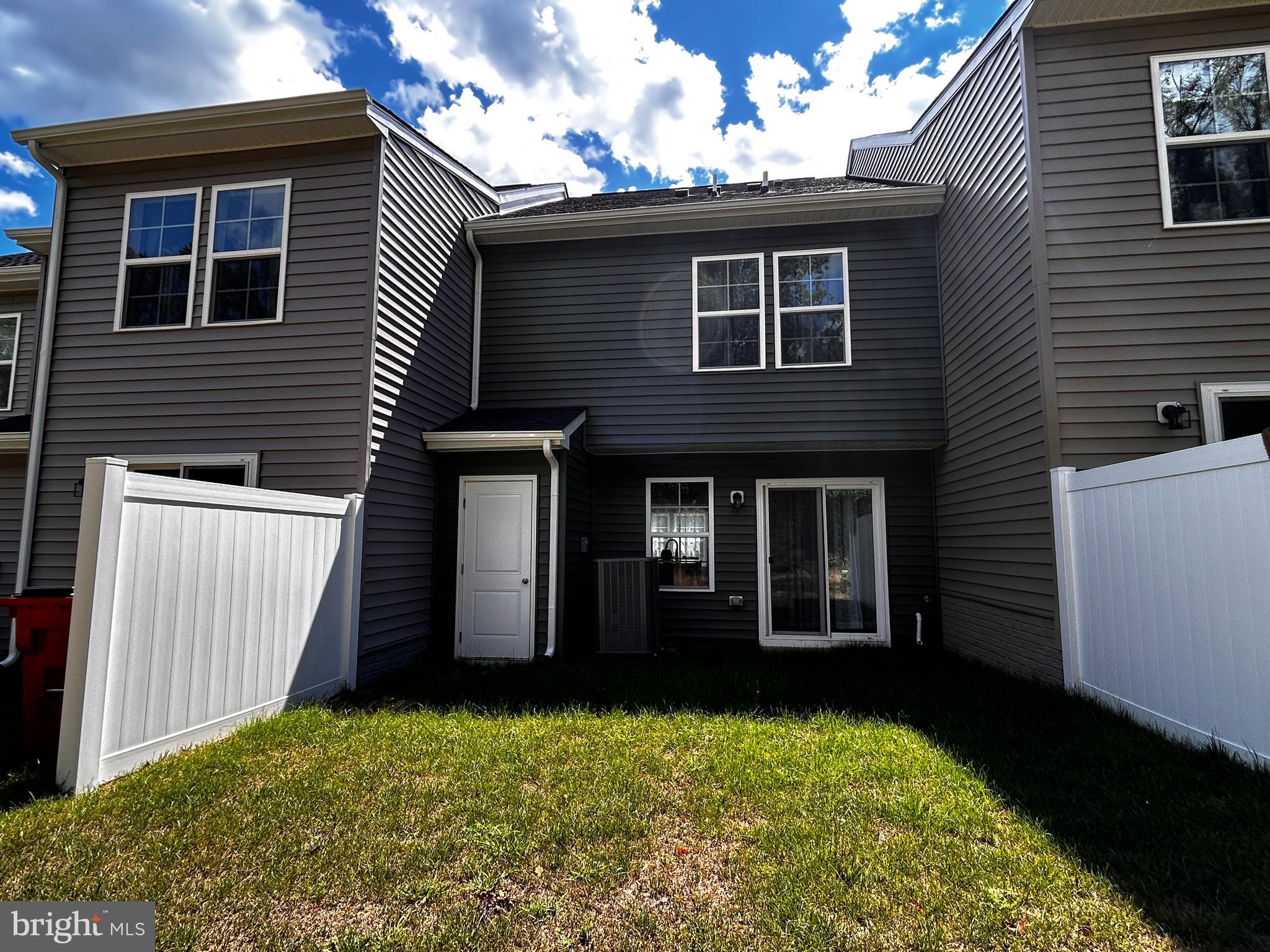 WHISPERING PINES - Residential Lease