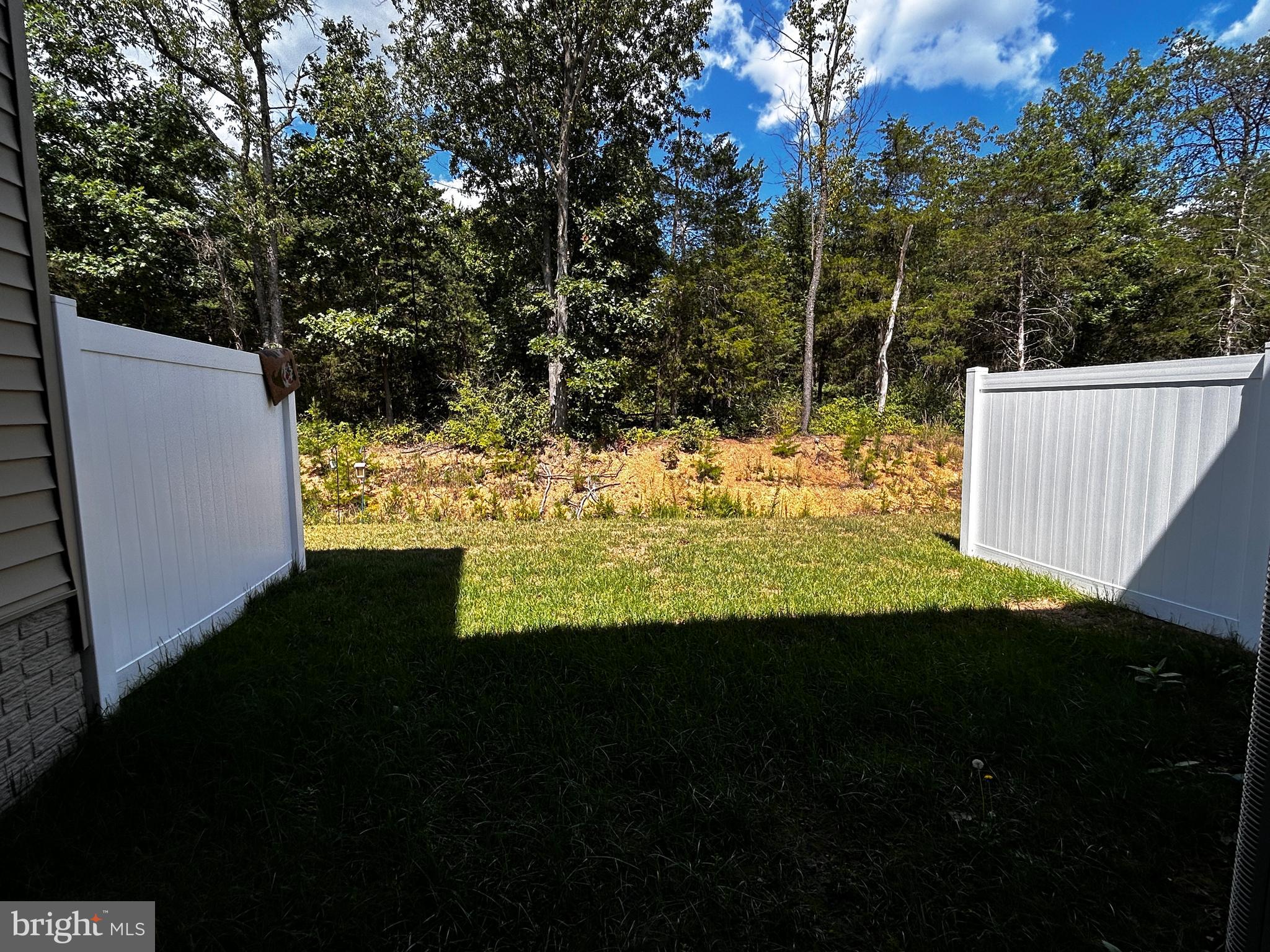 WHISPERING PINES - Residential Lease