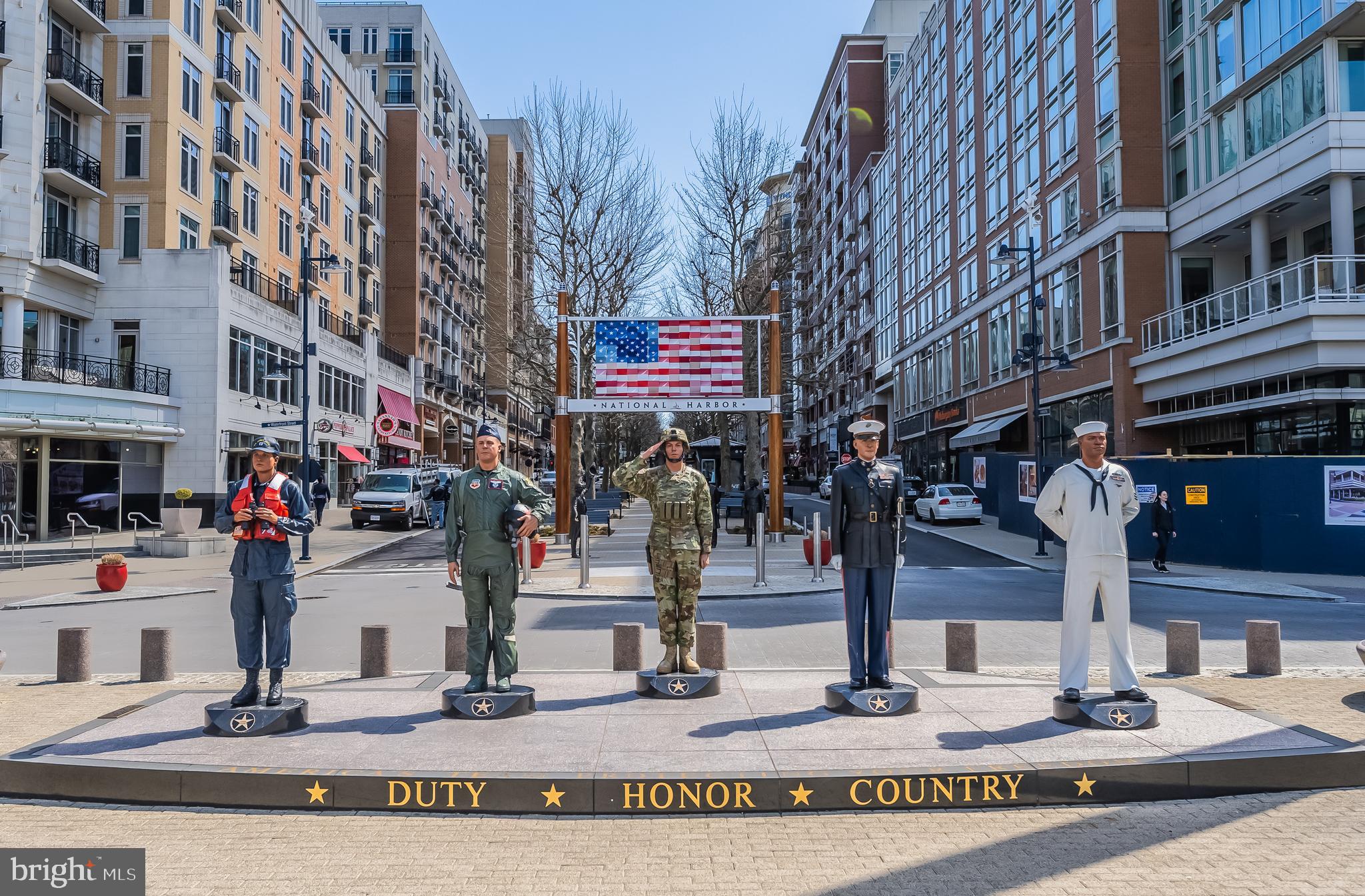 NATIONAL HARBOR - Residential