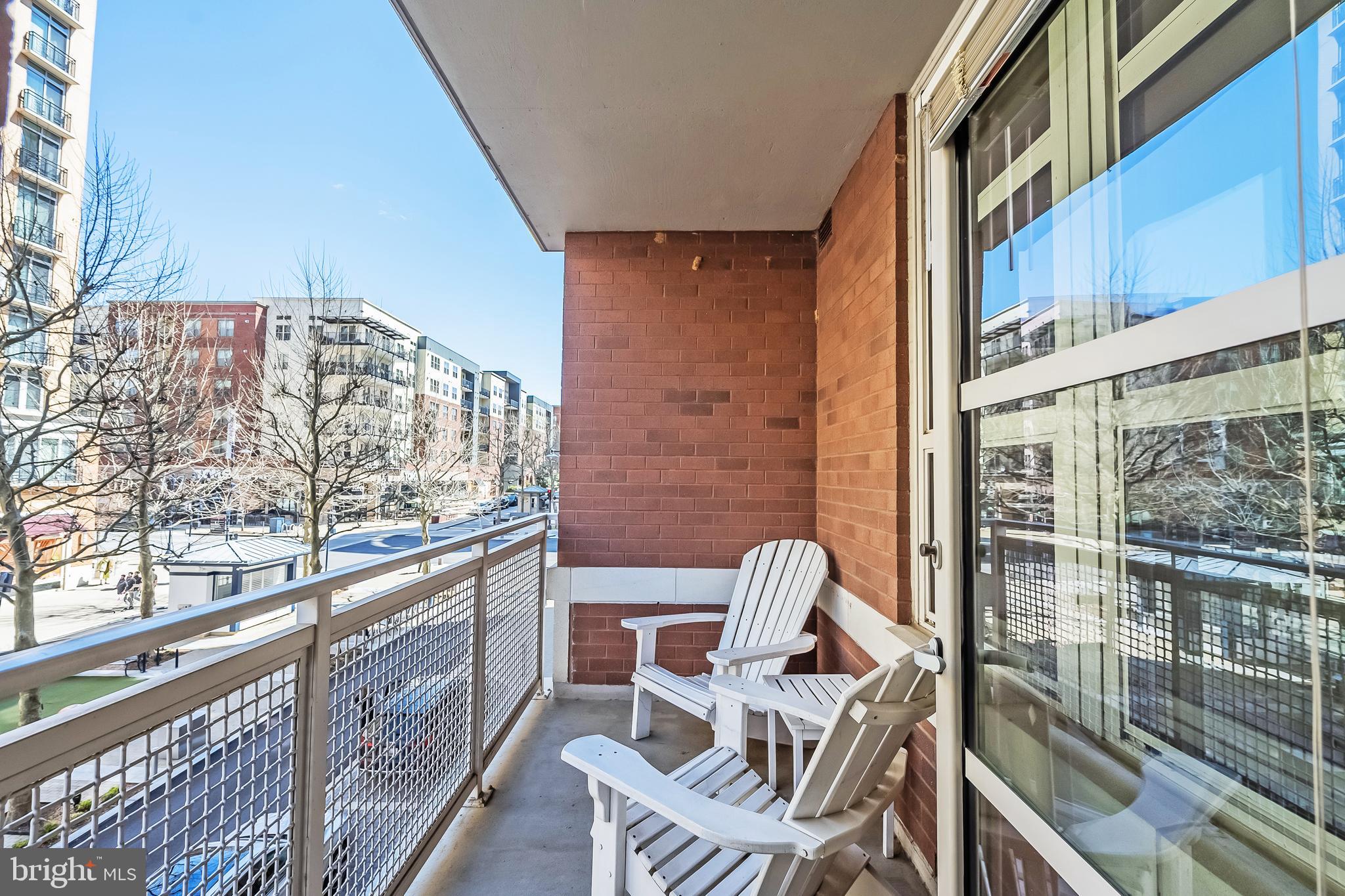 NATIONAL HARBOR - Residential