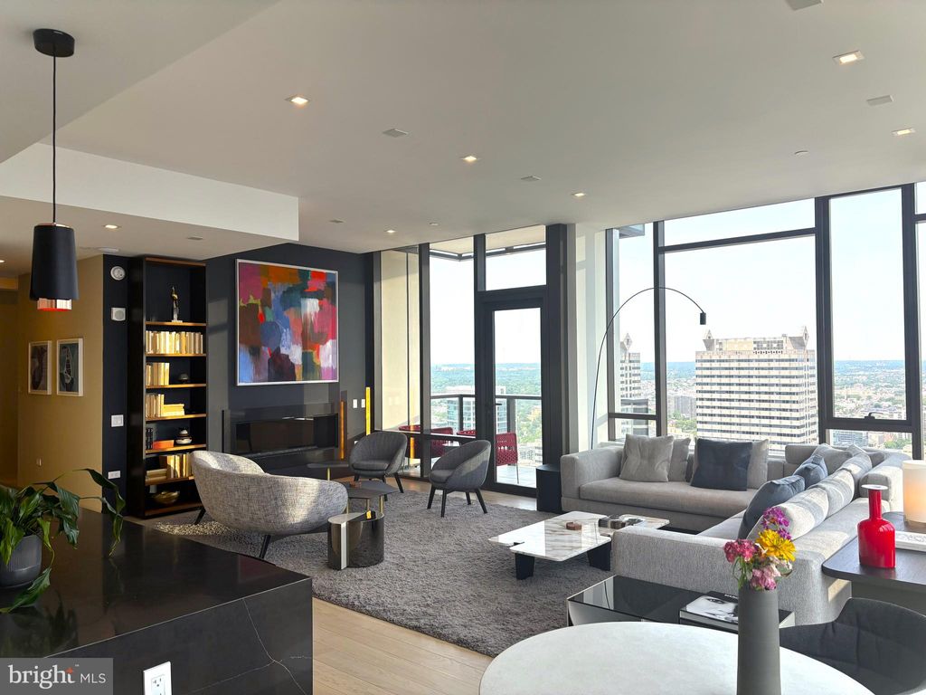 Photo of 1911 Walnut Street #UNIT 4102, PHILADELPHIA, PA 19103 (MLS # PAPH2546572)