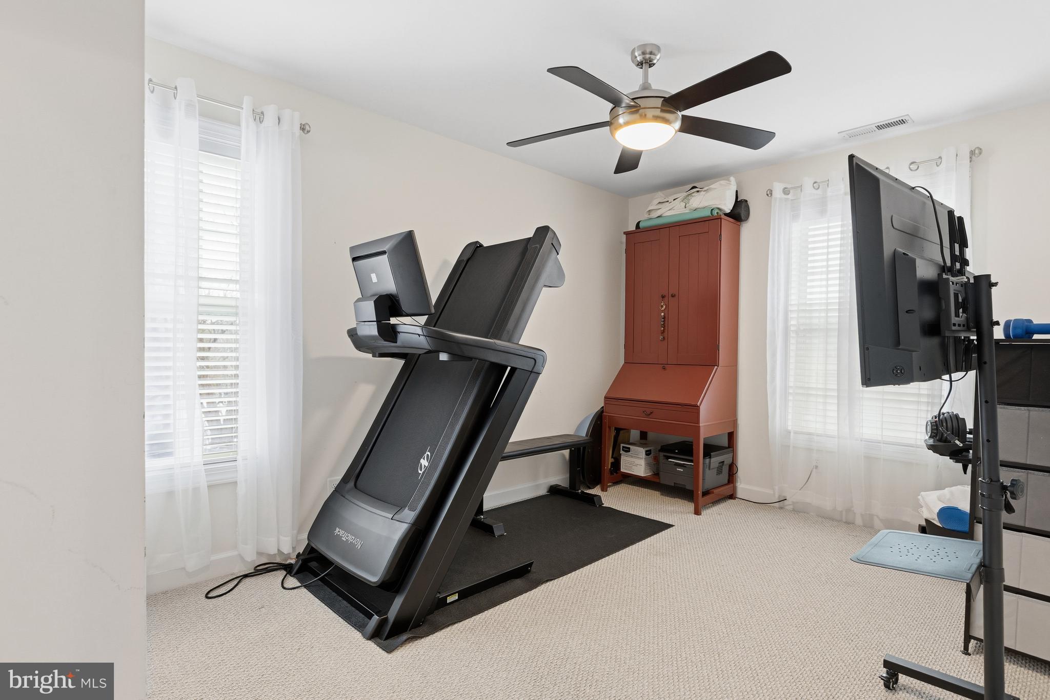 CHAPEL CROSSING - Residential