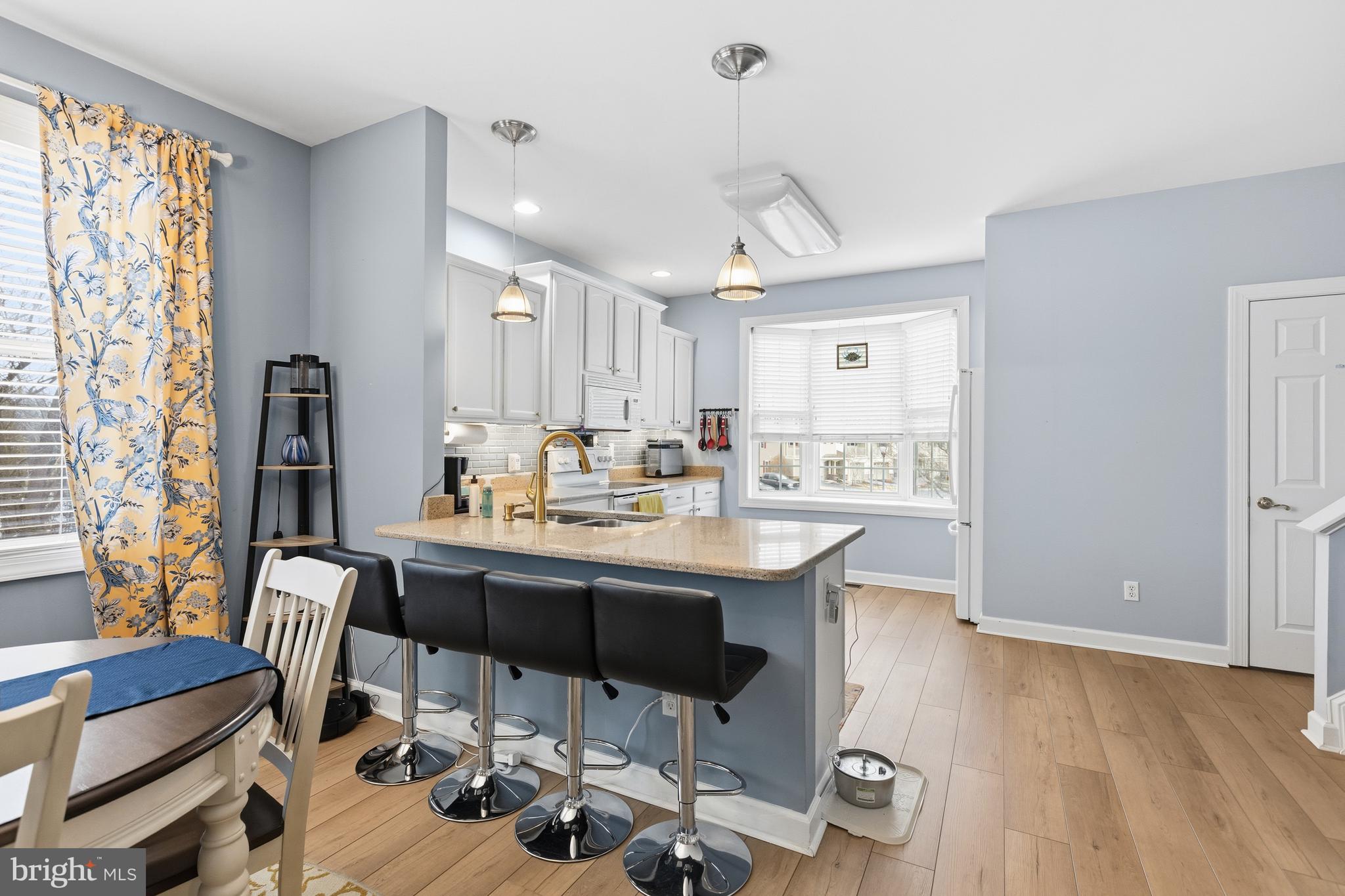 CHAPEL CROSSING - Residential