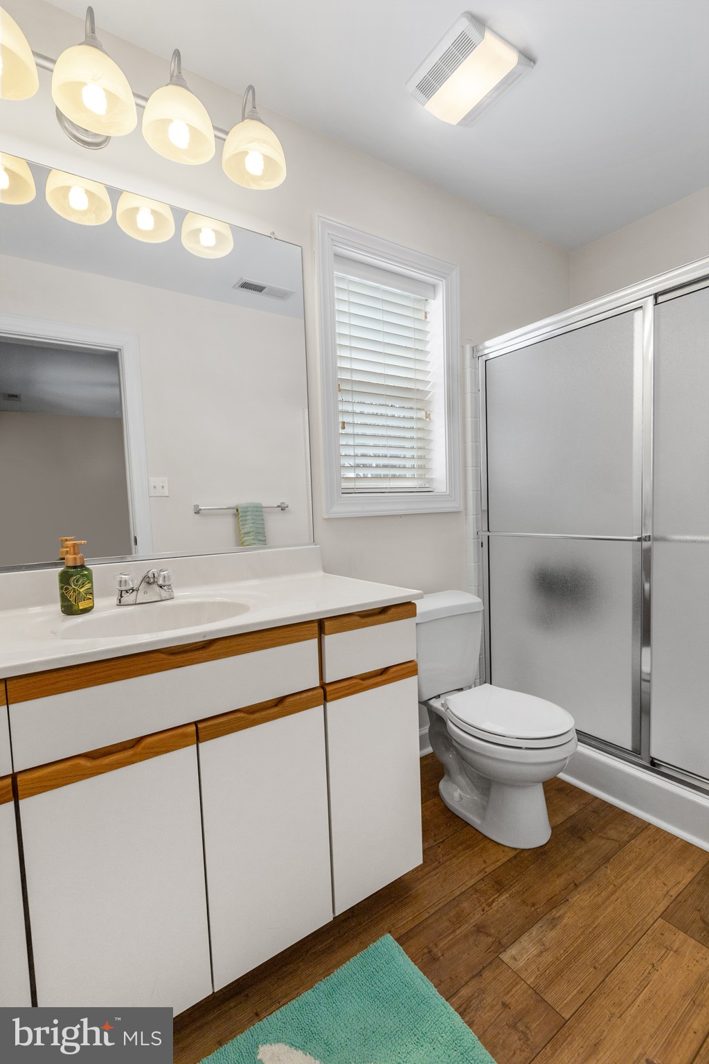 CHAPEL CROSSING - Residential