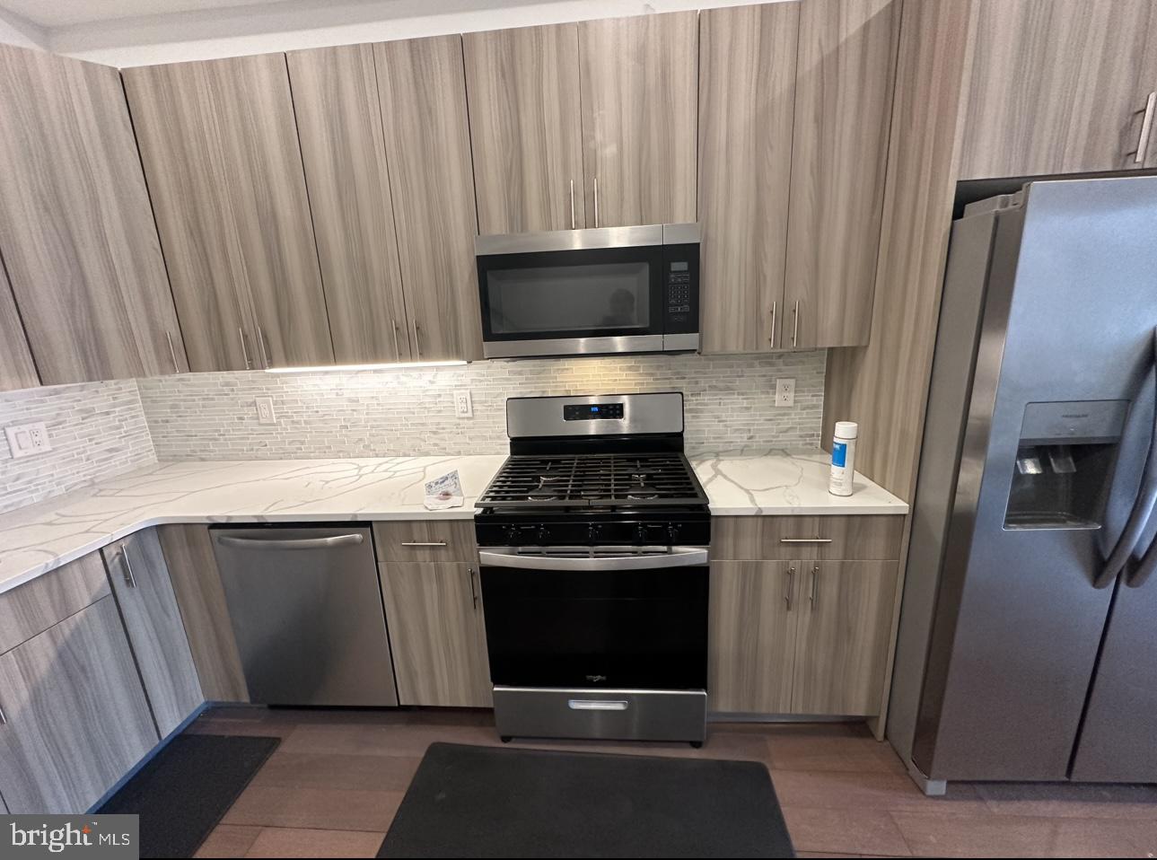 FRANCISVILLE - Residential Lease